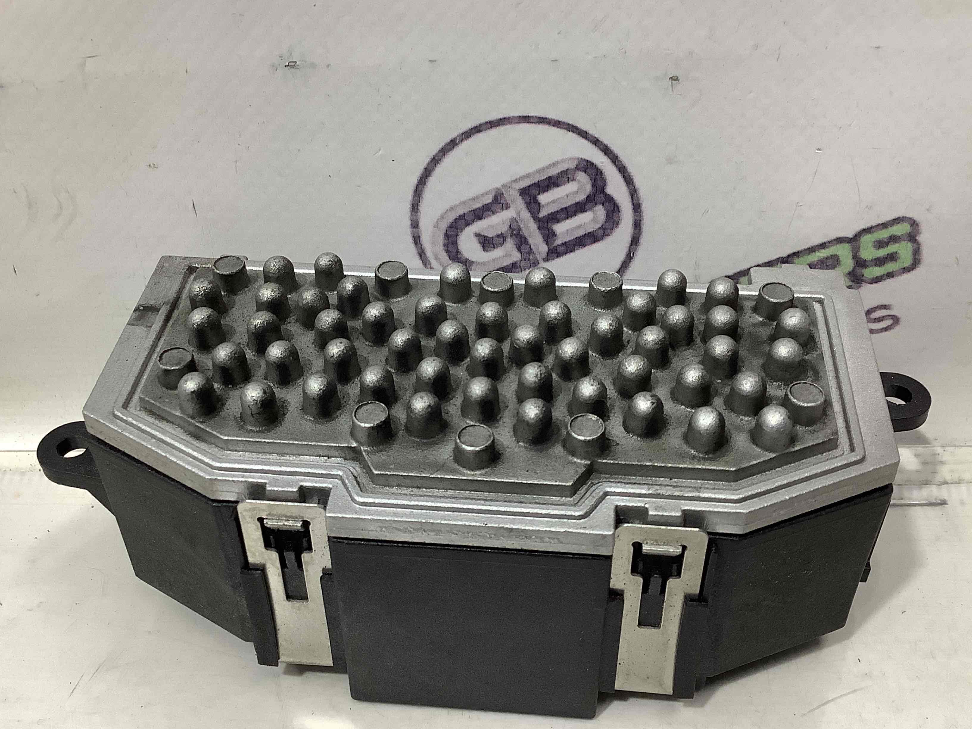 Резистор пічки