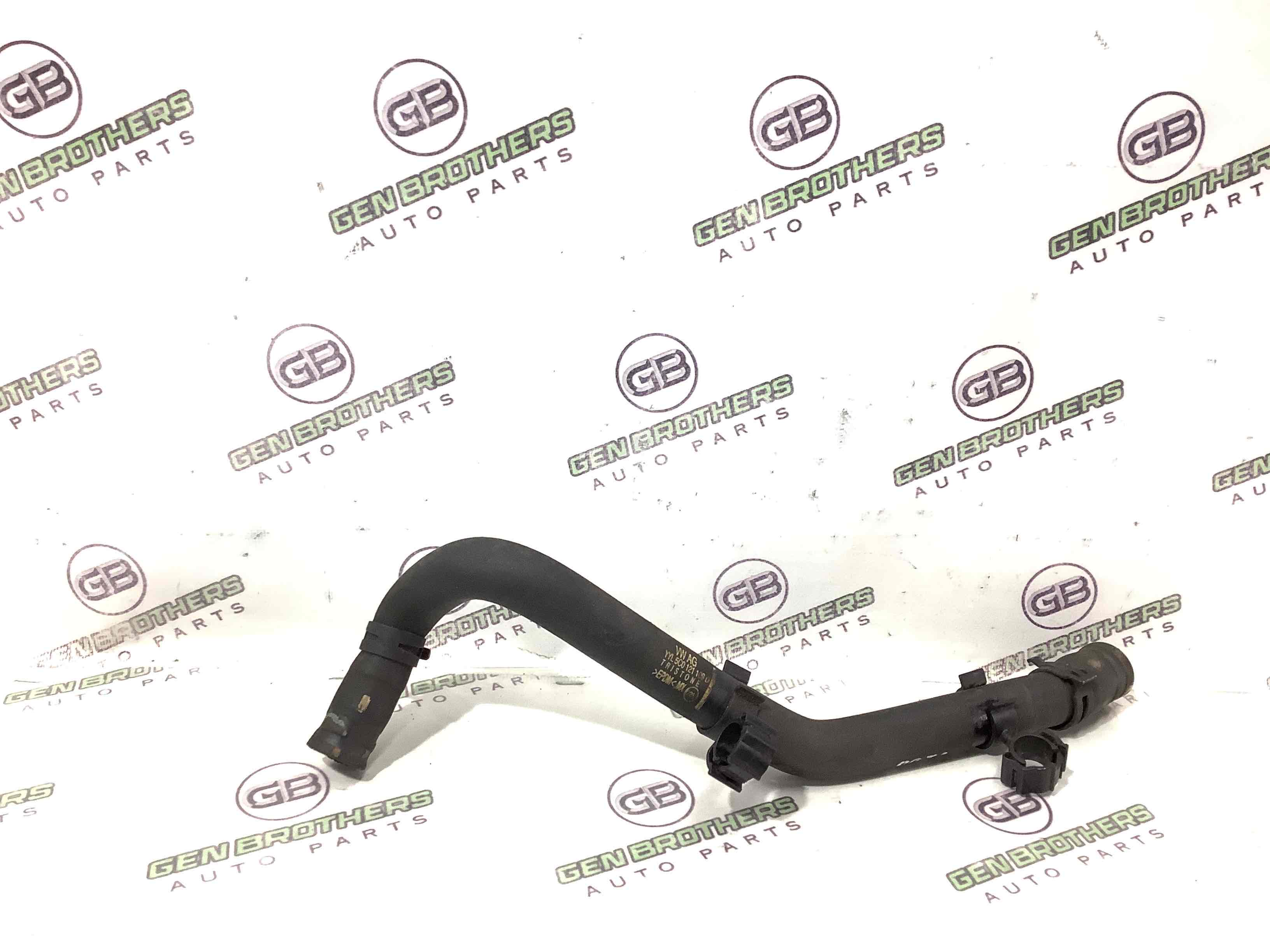 Патрубок трубопровід, шланг