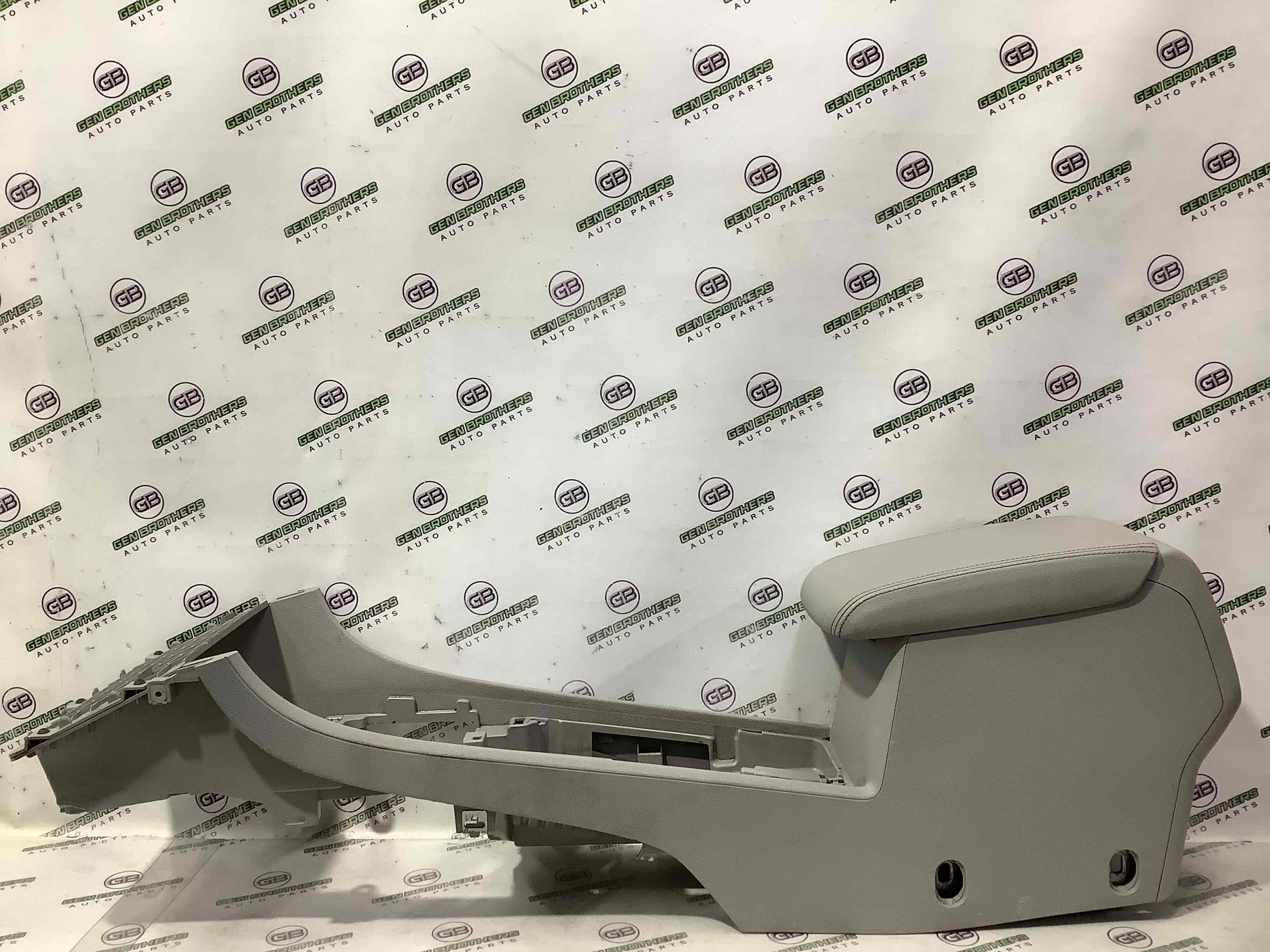 Підлокітник