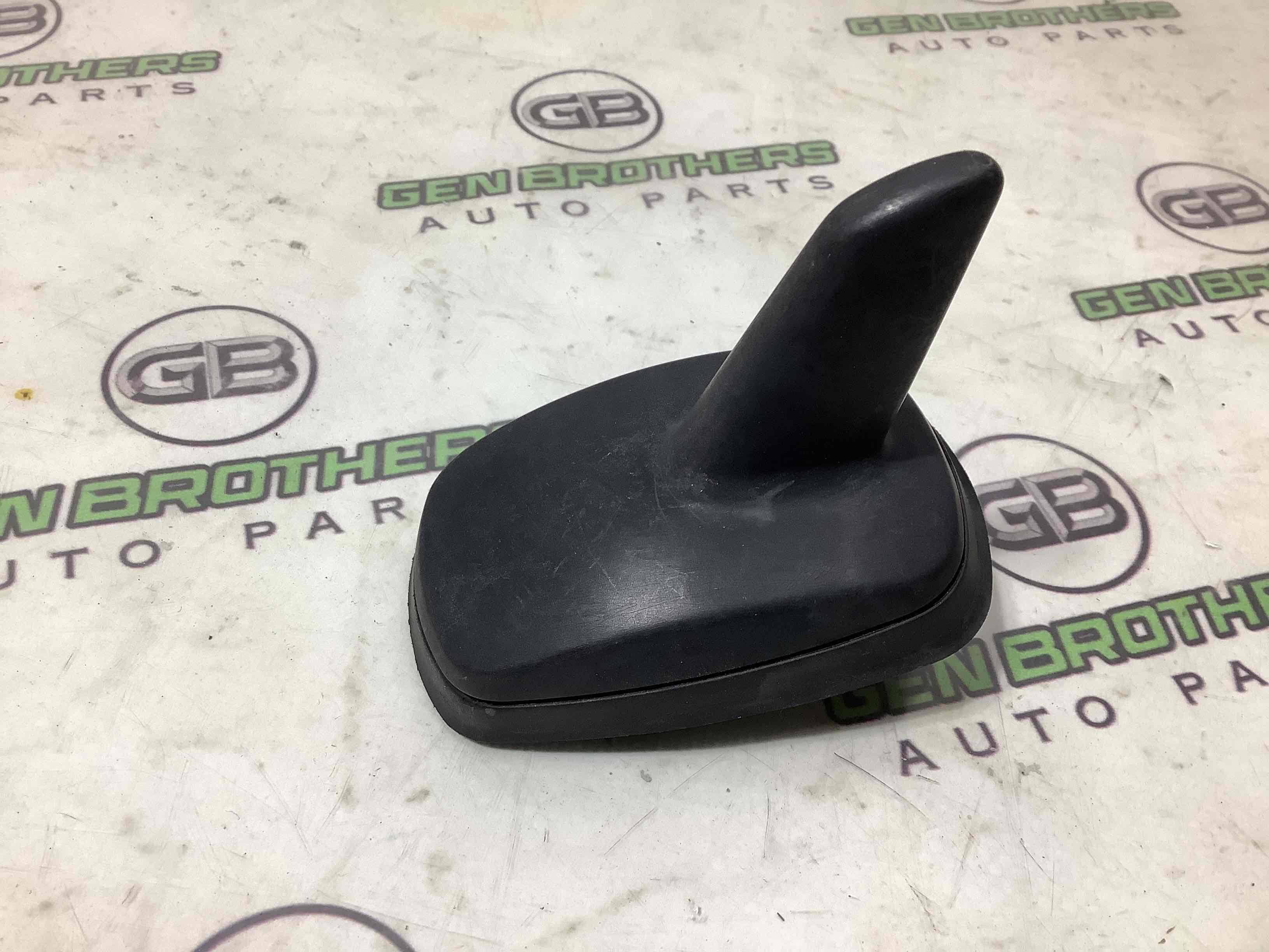 Антена, підсилювач антени