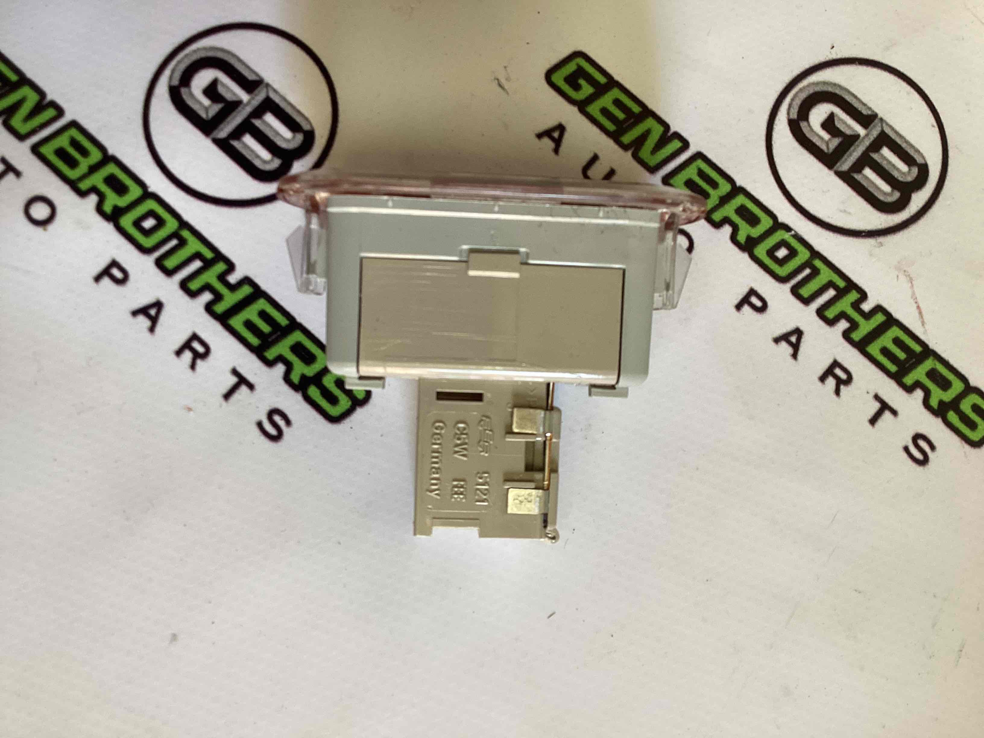 Ліхтар салонний, плафон