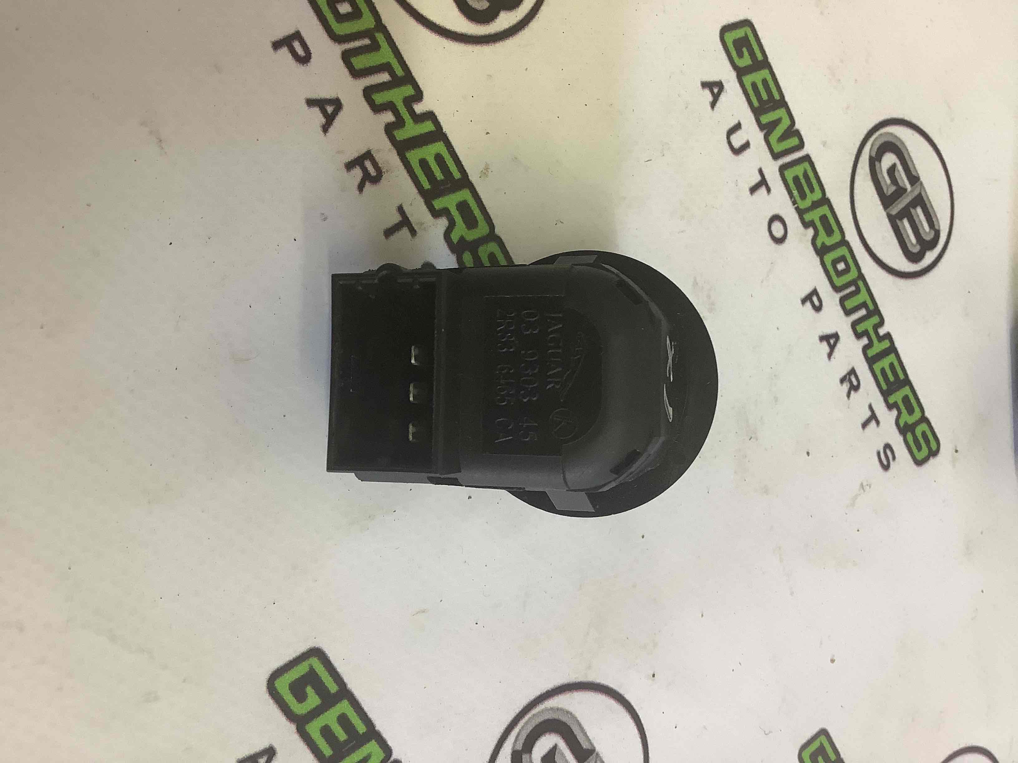 Кнопка регулювання дзеркал