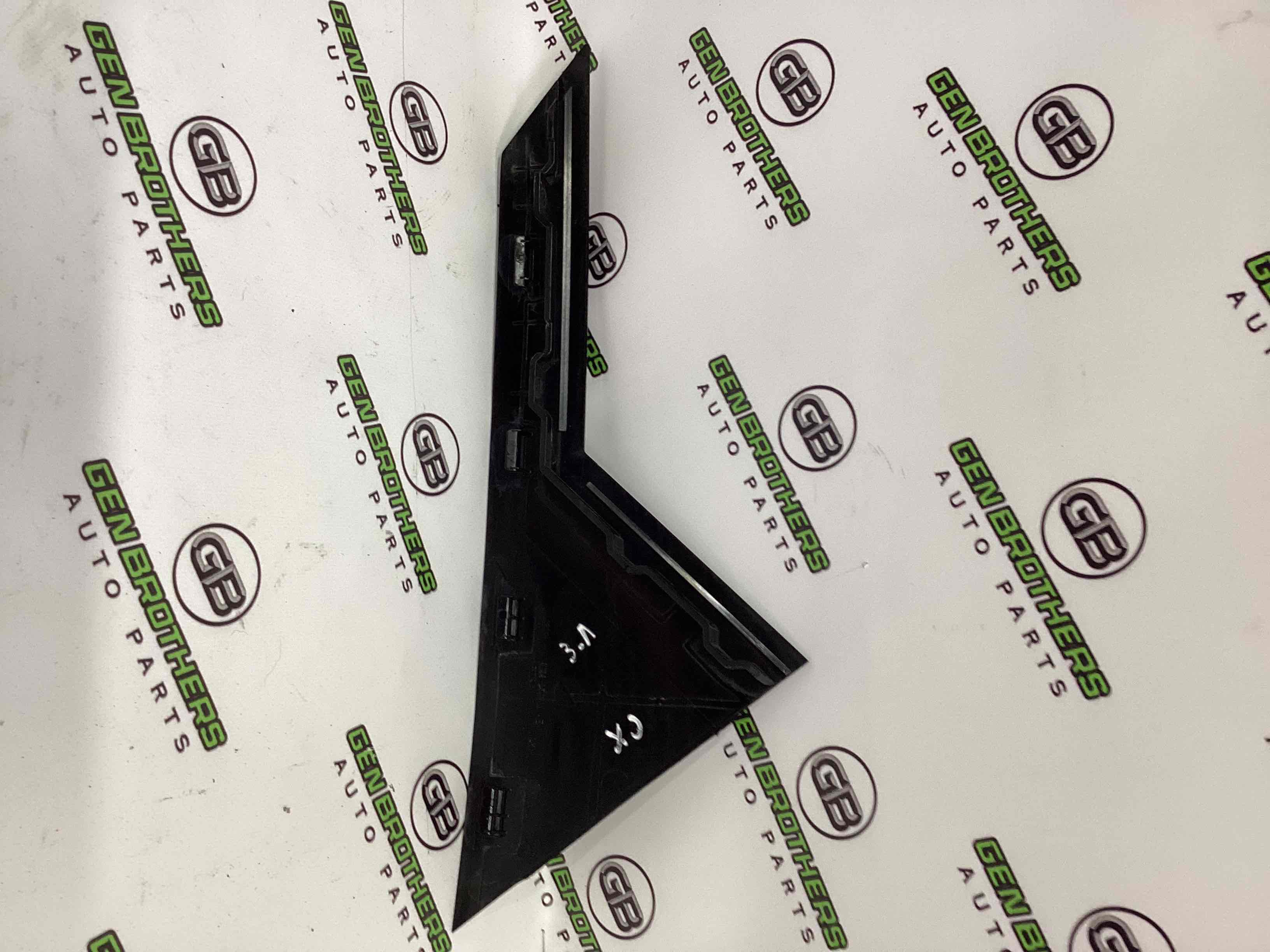 Молдинг двері задньої лівої