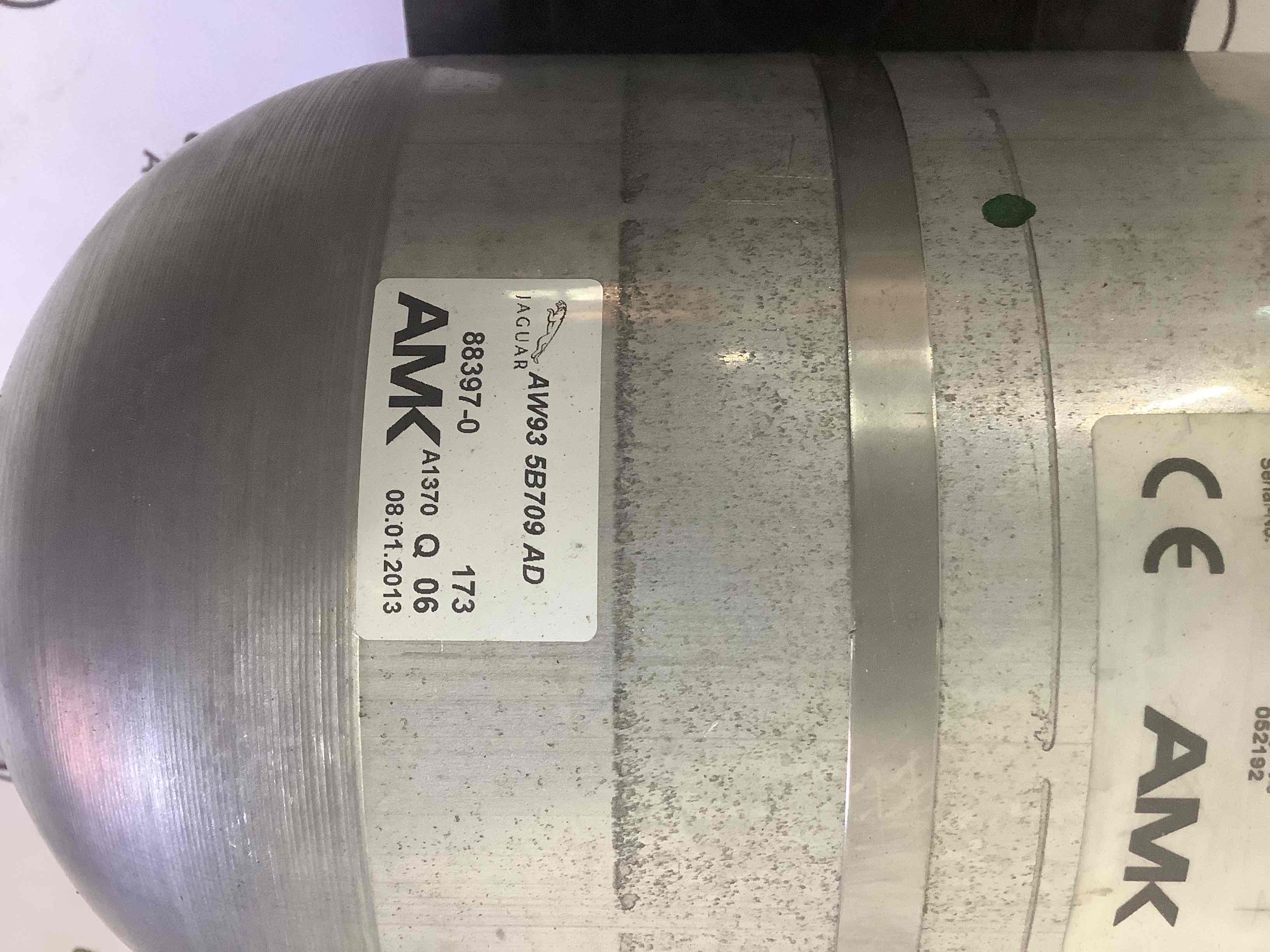 Ресивер пневмопідвіски