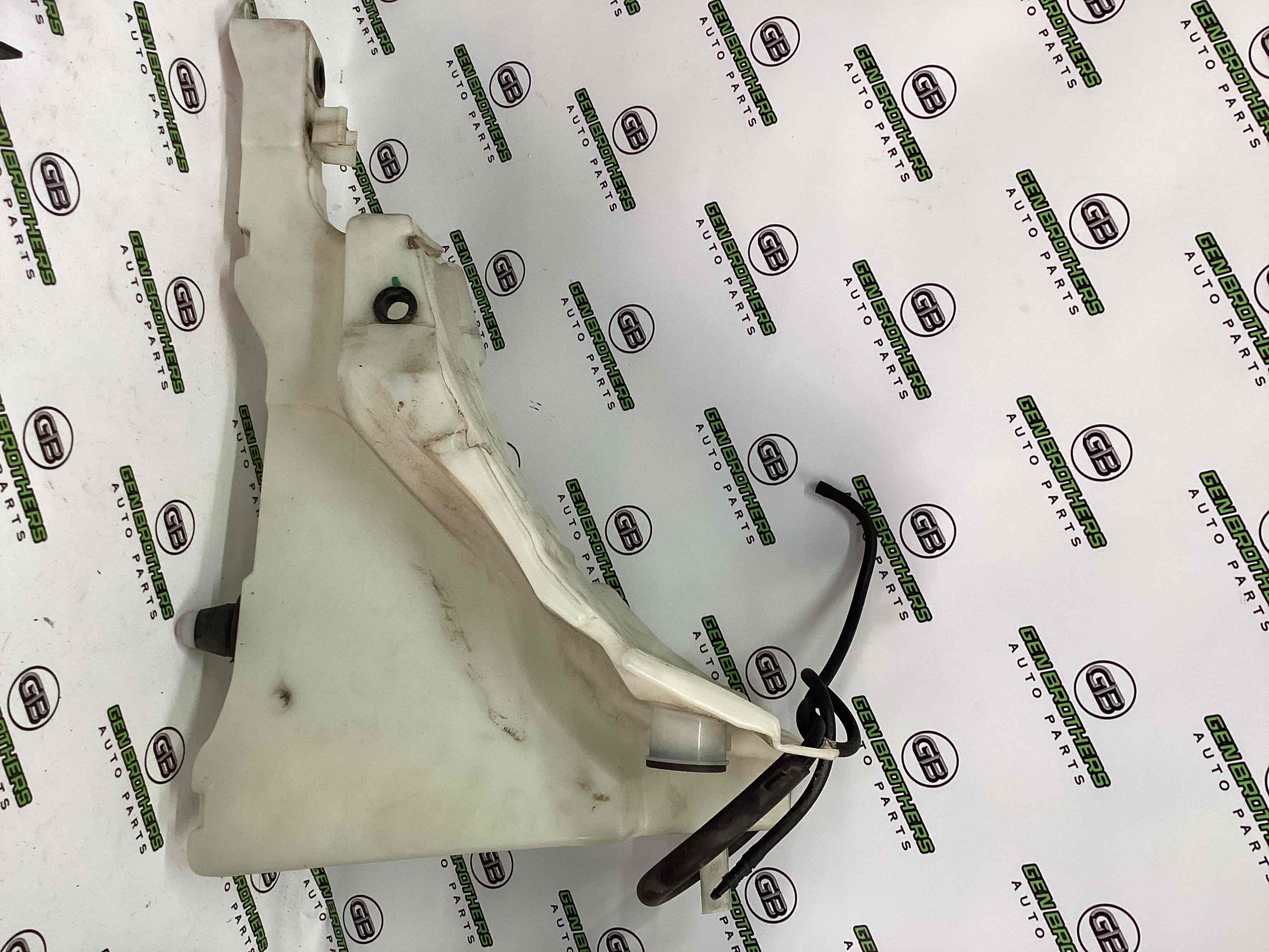 Бачок омивача