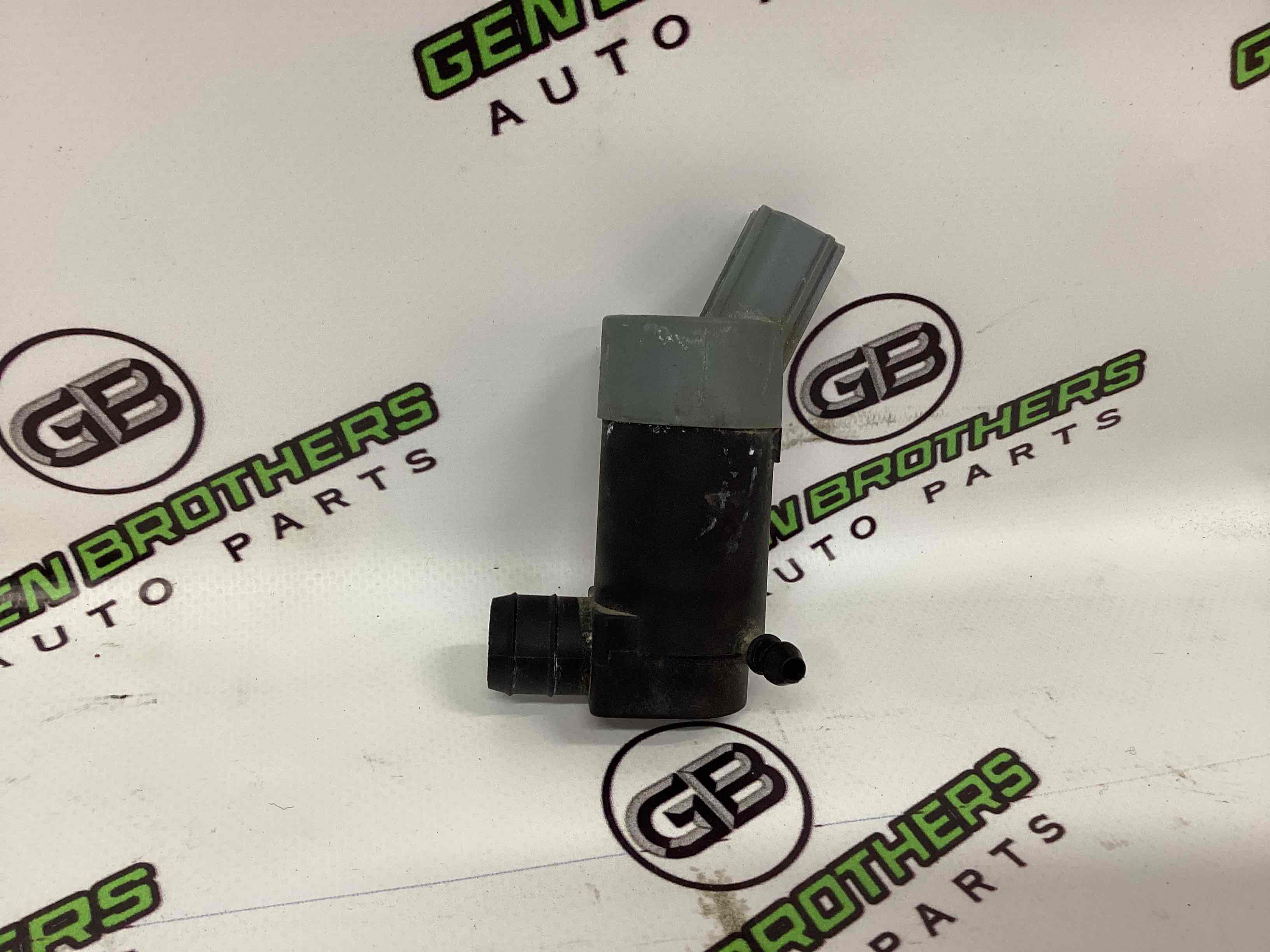 Форсунка омивача, насос омивача, шланг омивача