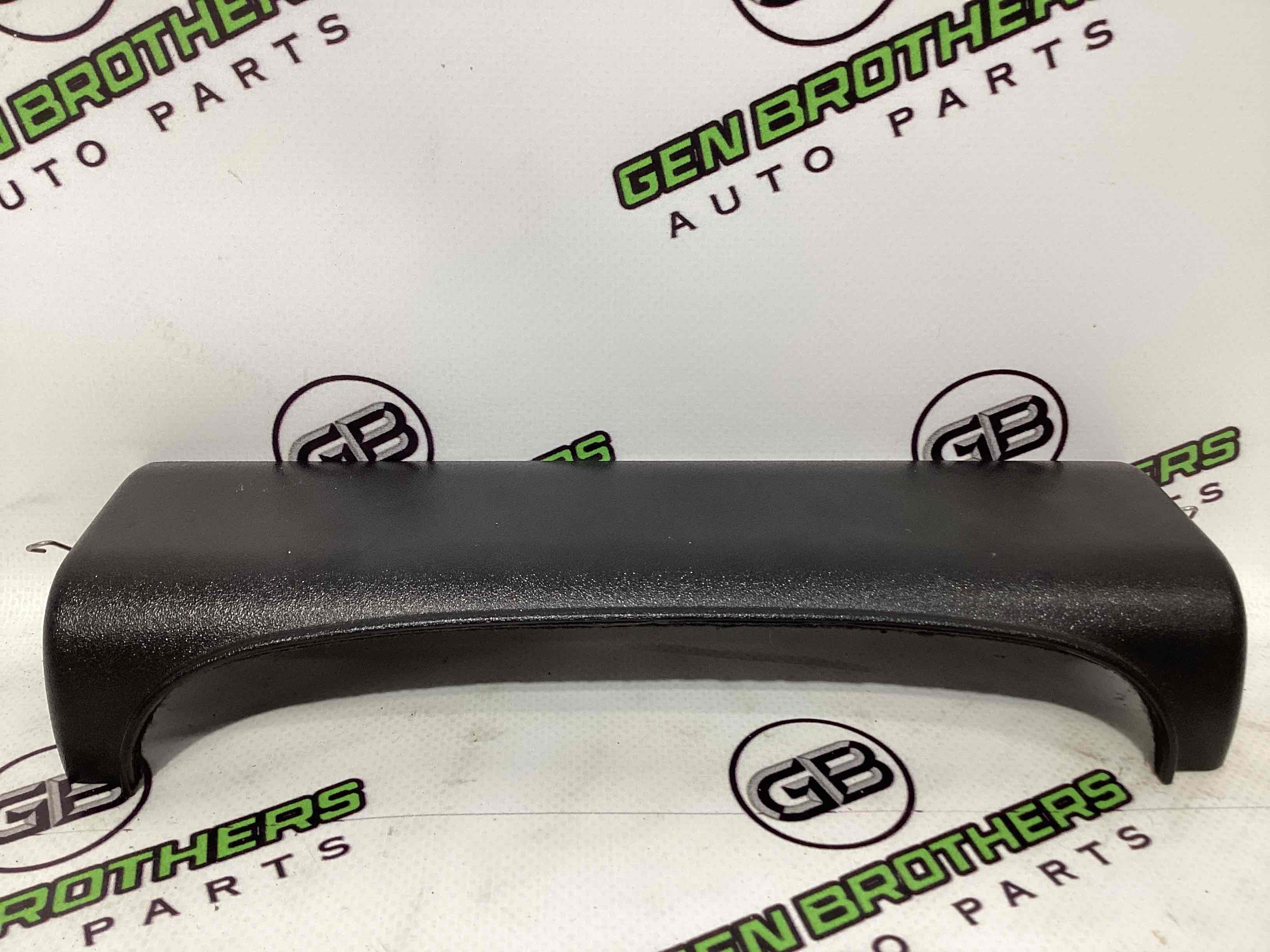 Пластикові елементи салону