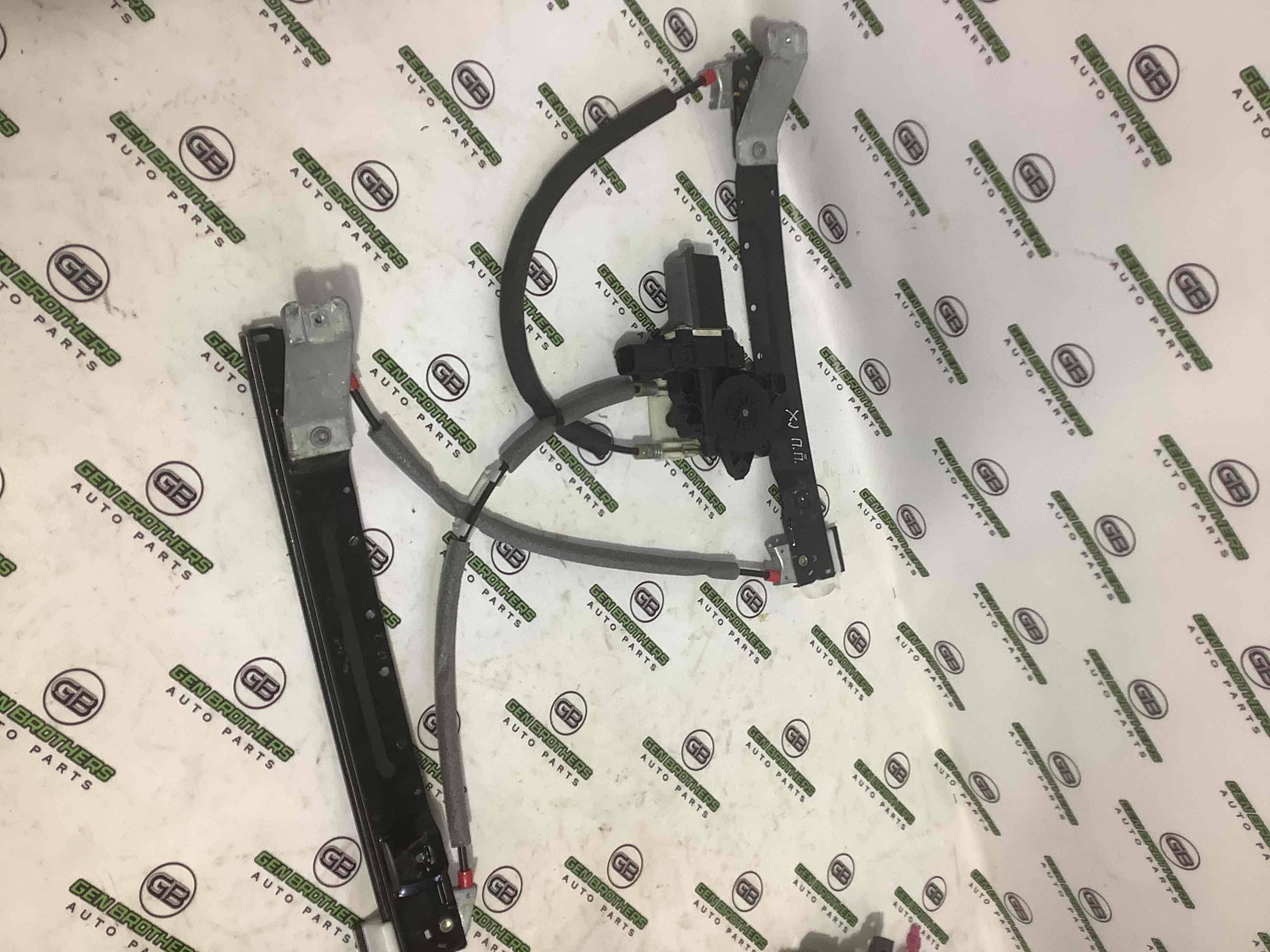 Склопідйомник передній правий