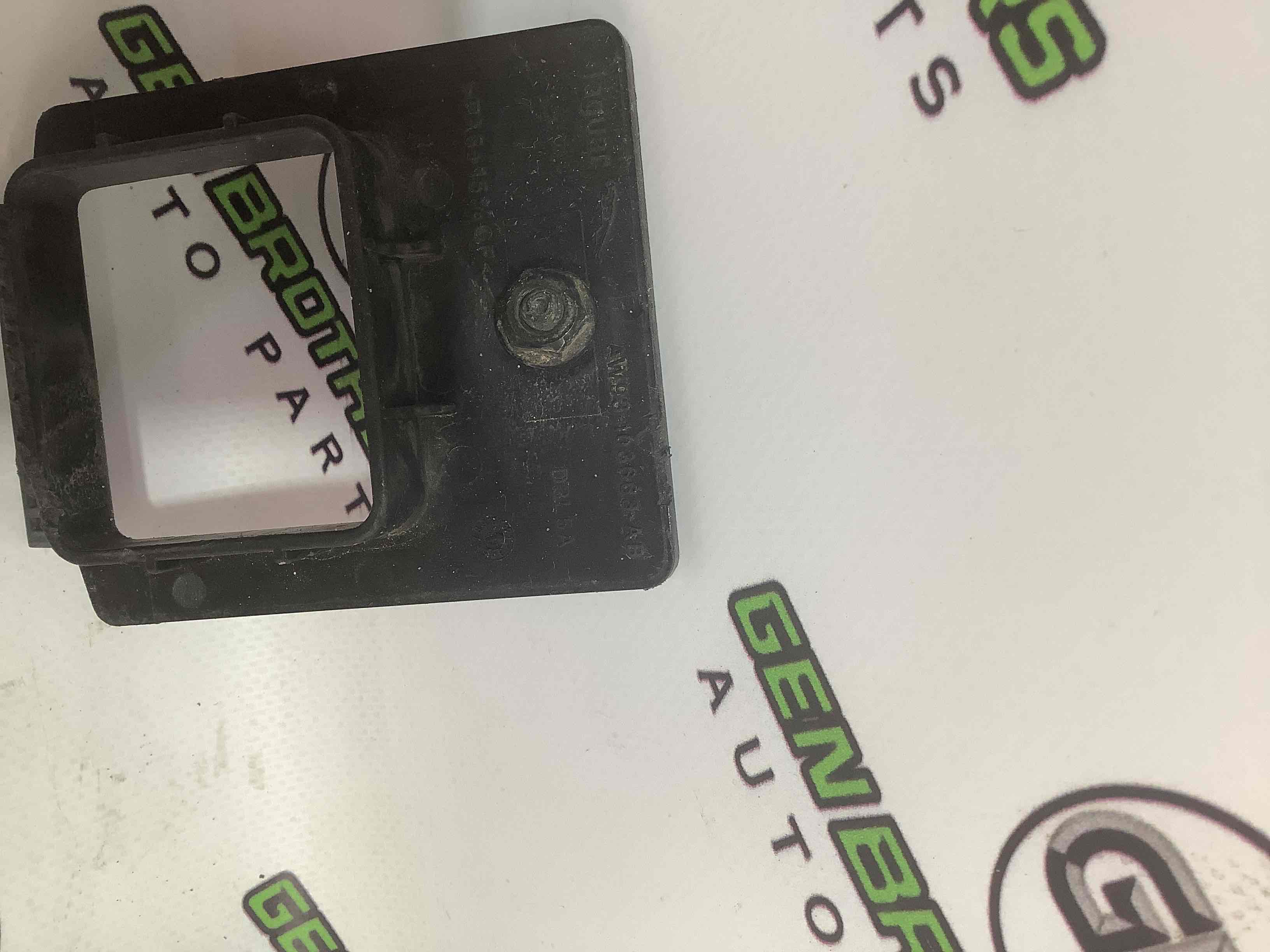 Кріплення, кронштейн