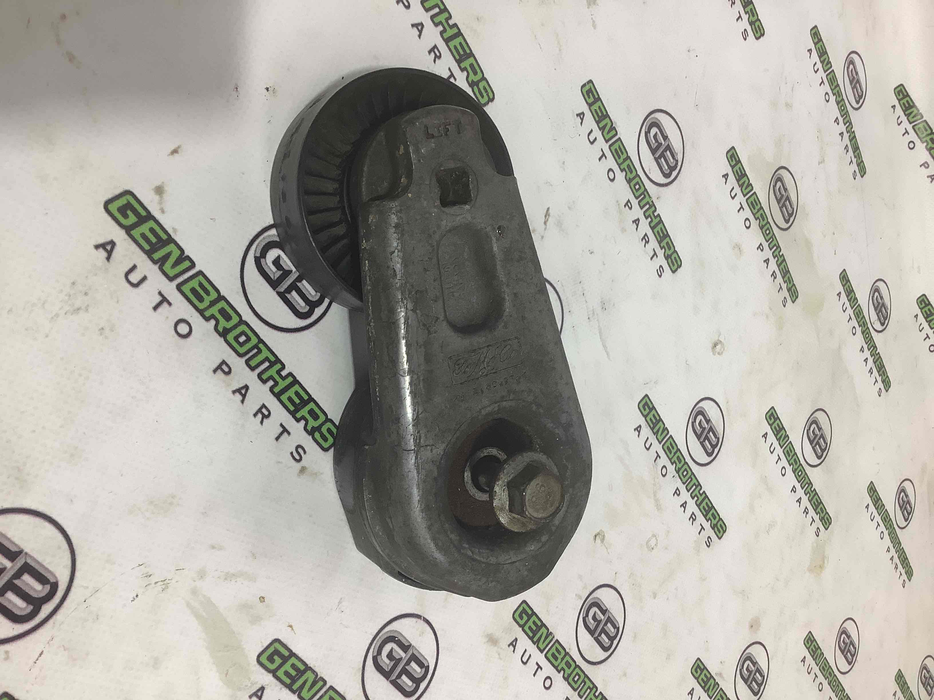 Механізм натягу ременя, ланцюга, ролика