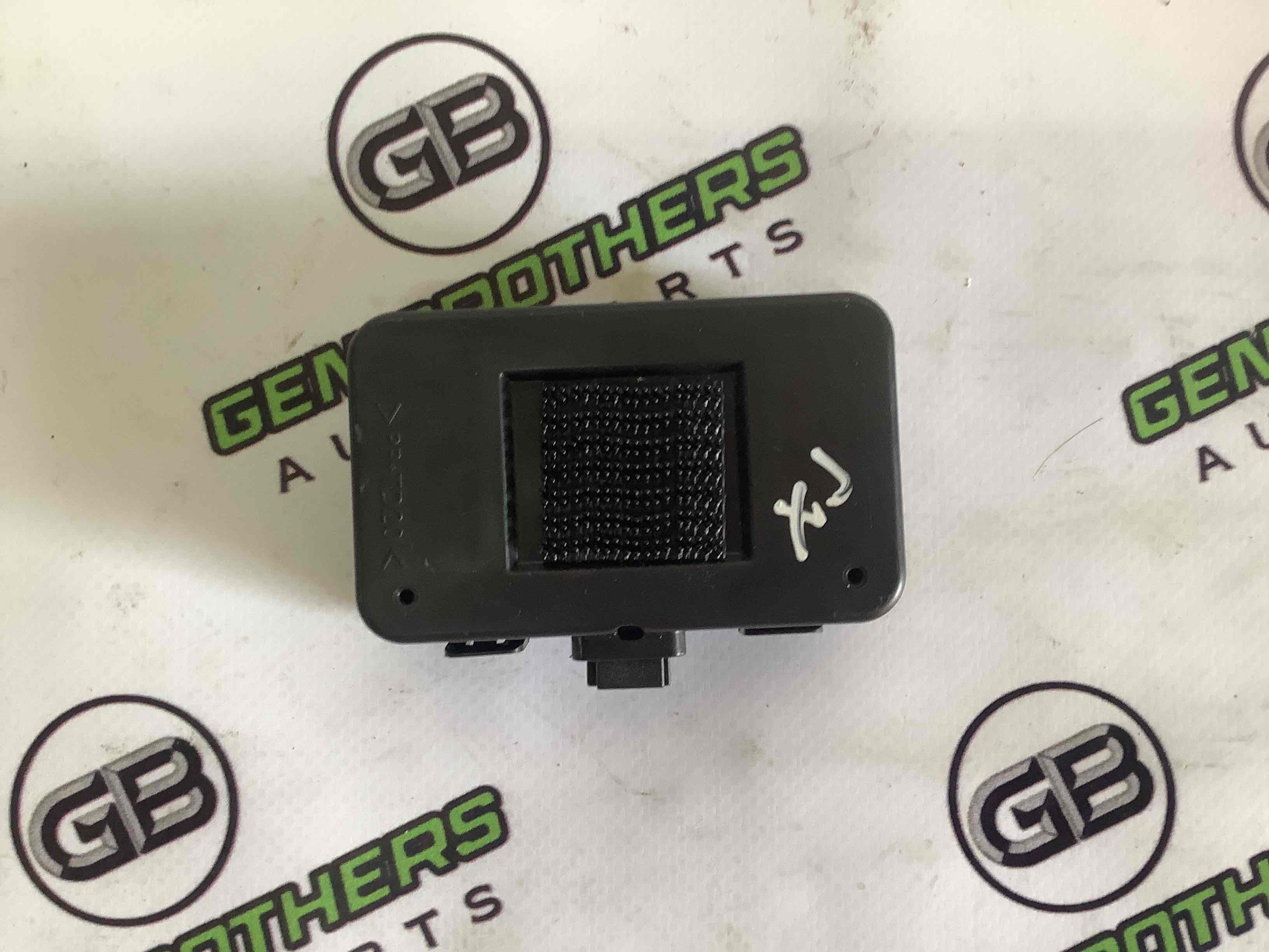 Блок керування центральним замком