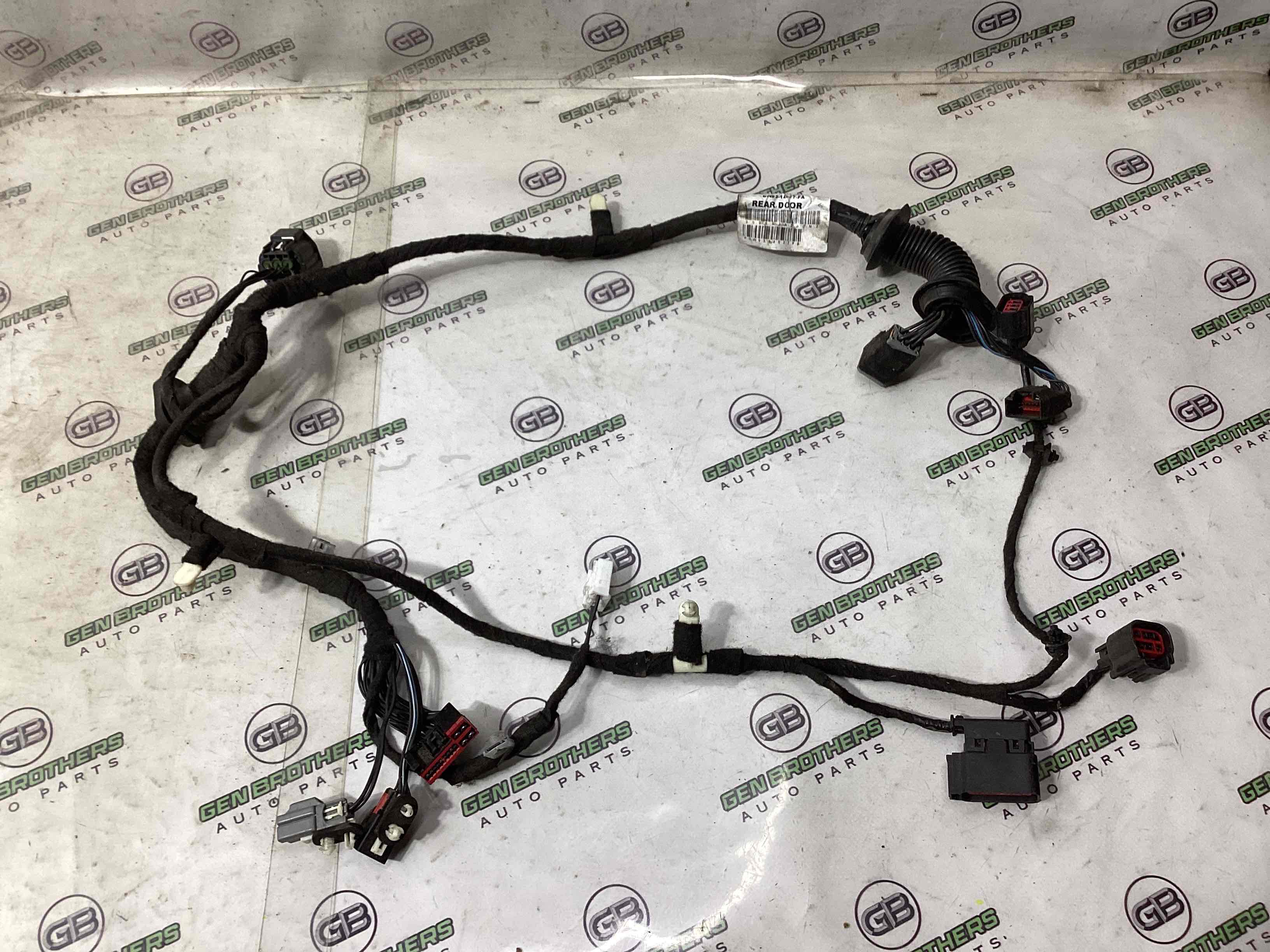 Електропроводка дверей, кришки багажника коса