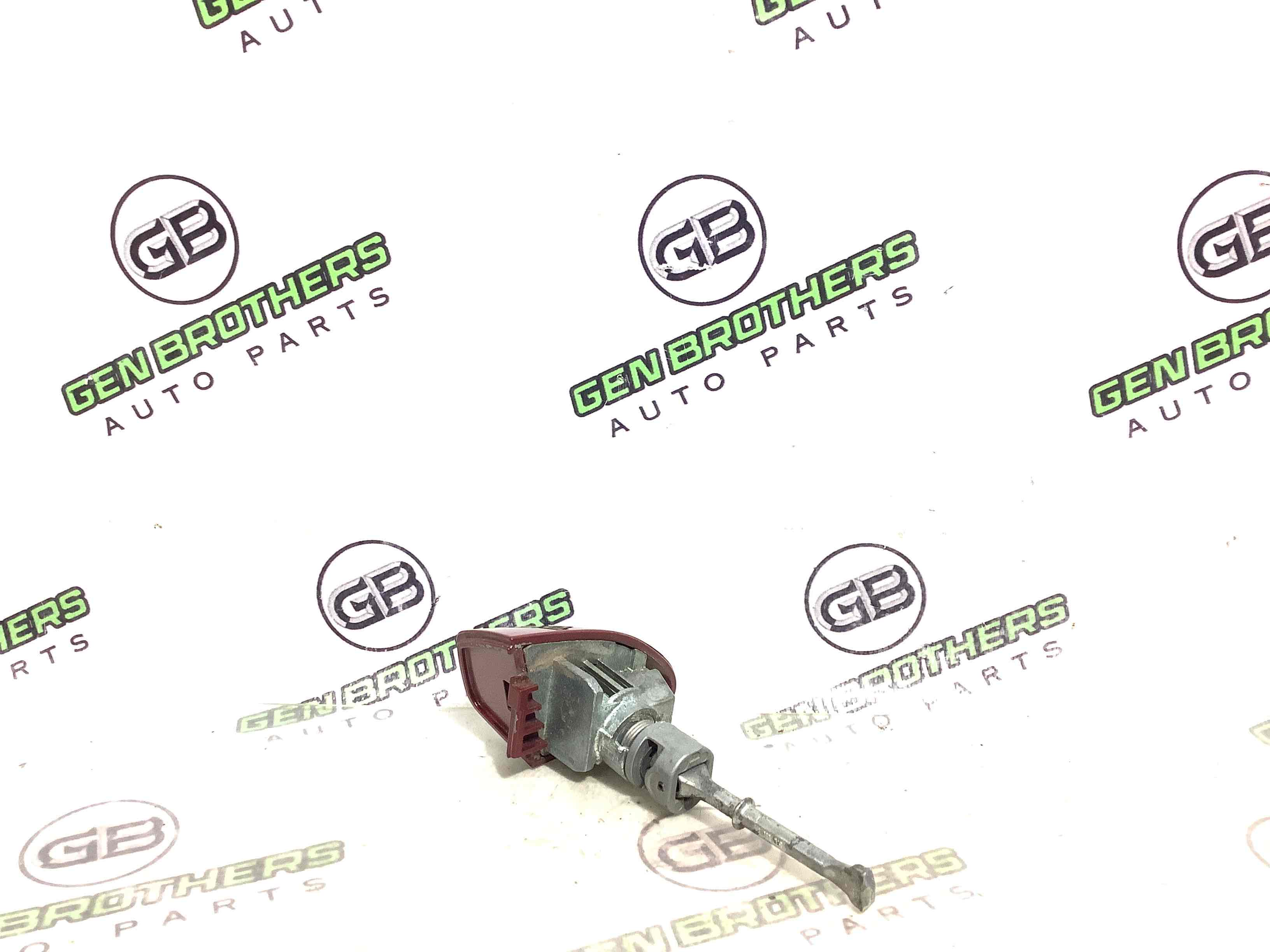 Заглушка ручки дверей