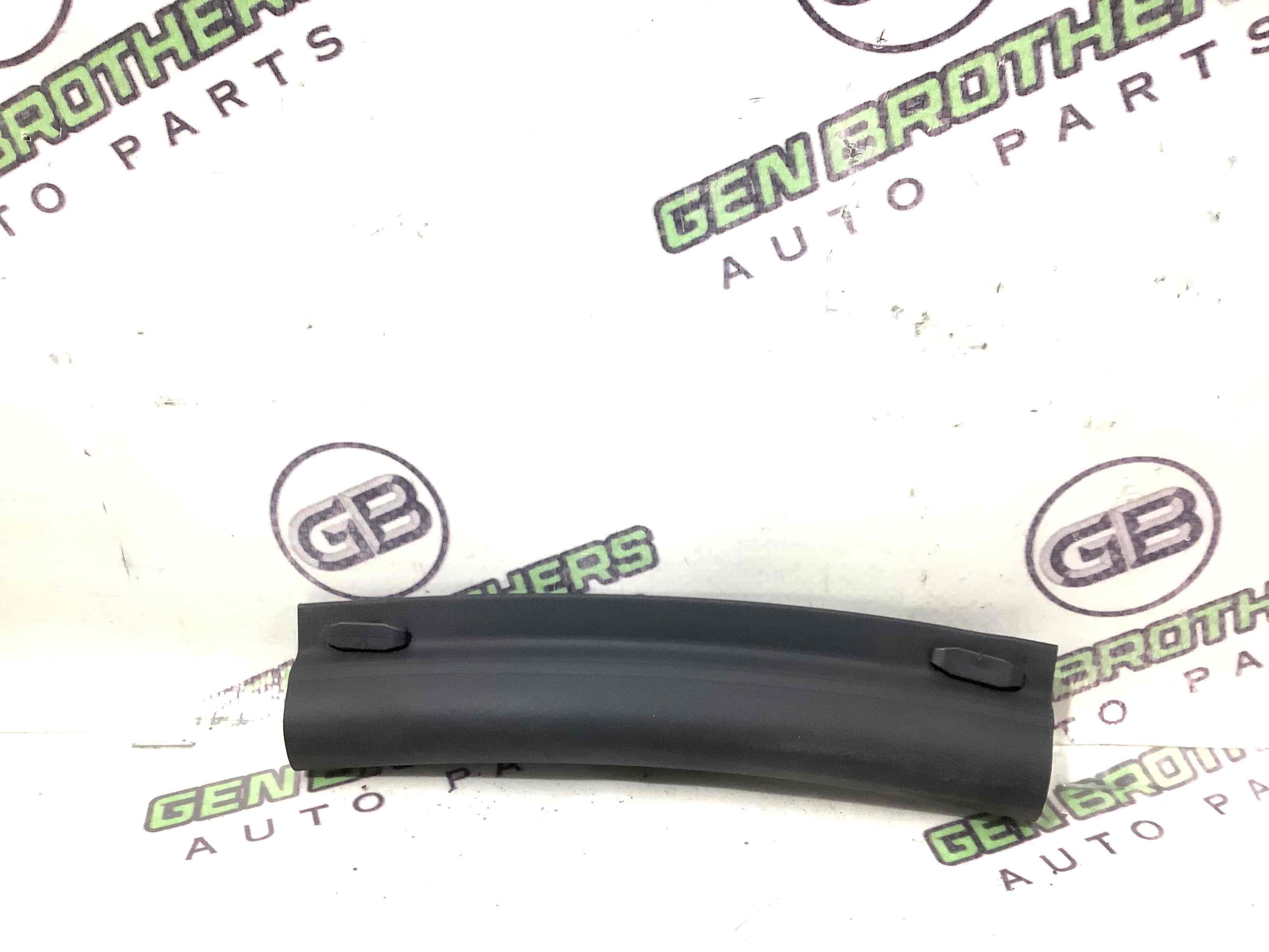 Ущільнювач капота, ізолятор, шуба