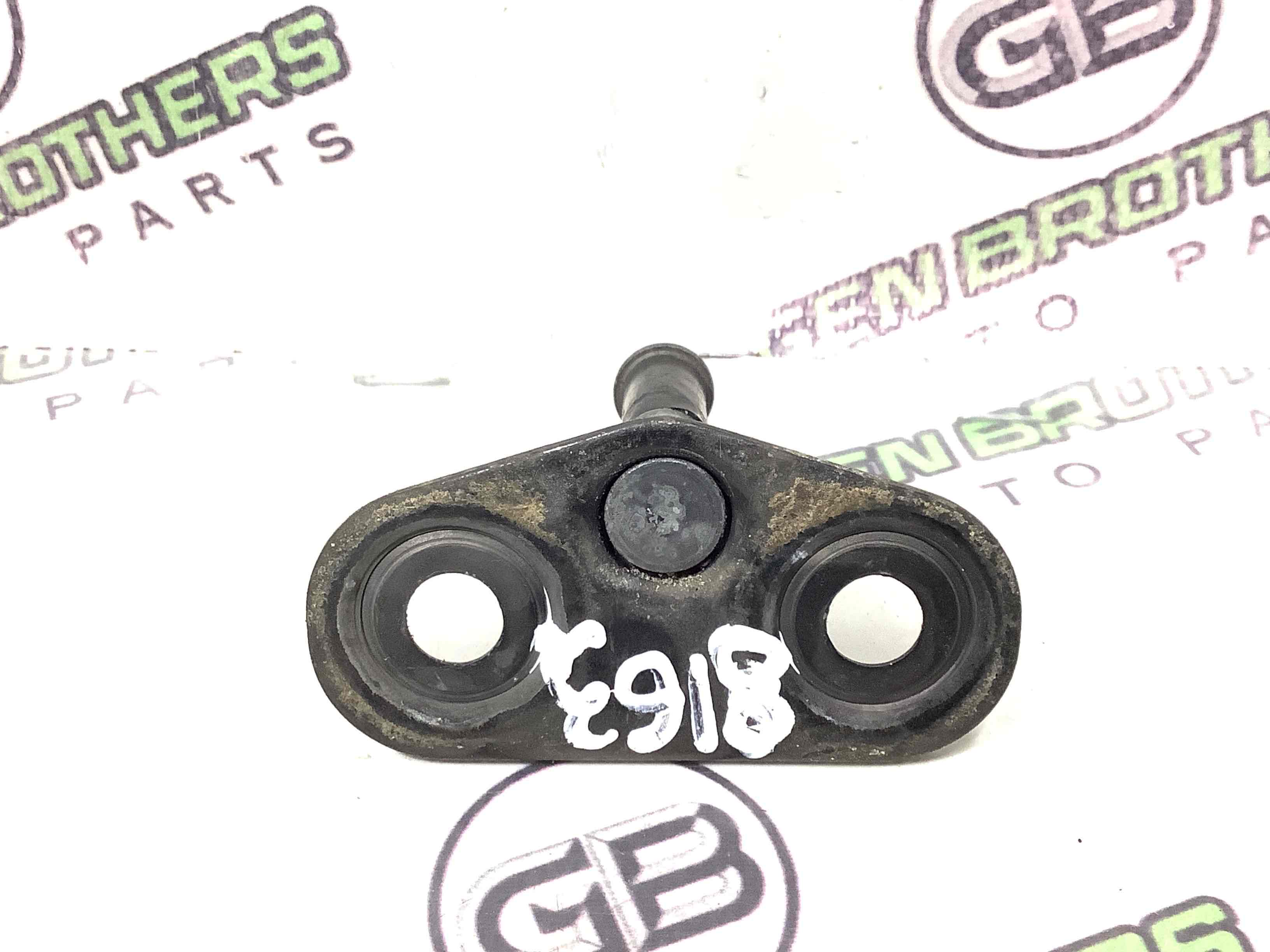 Замок багажника