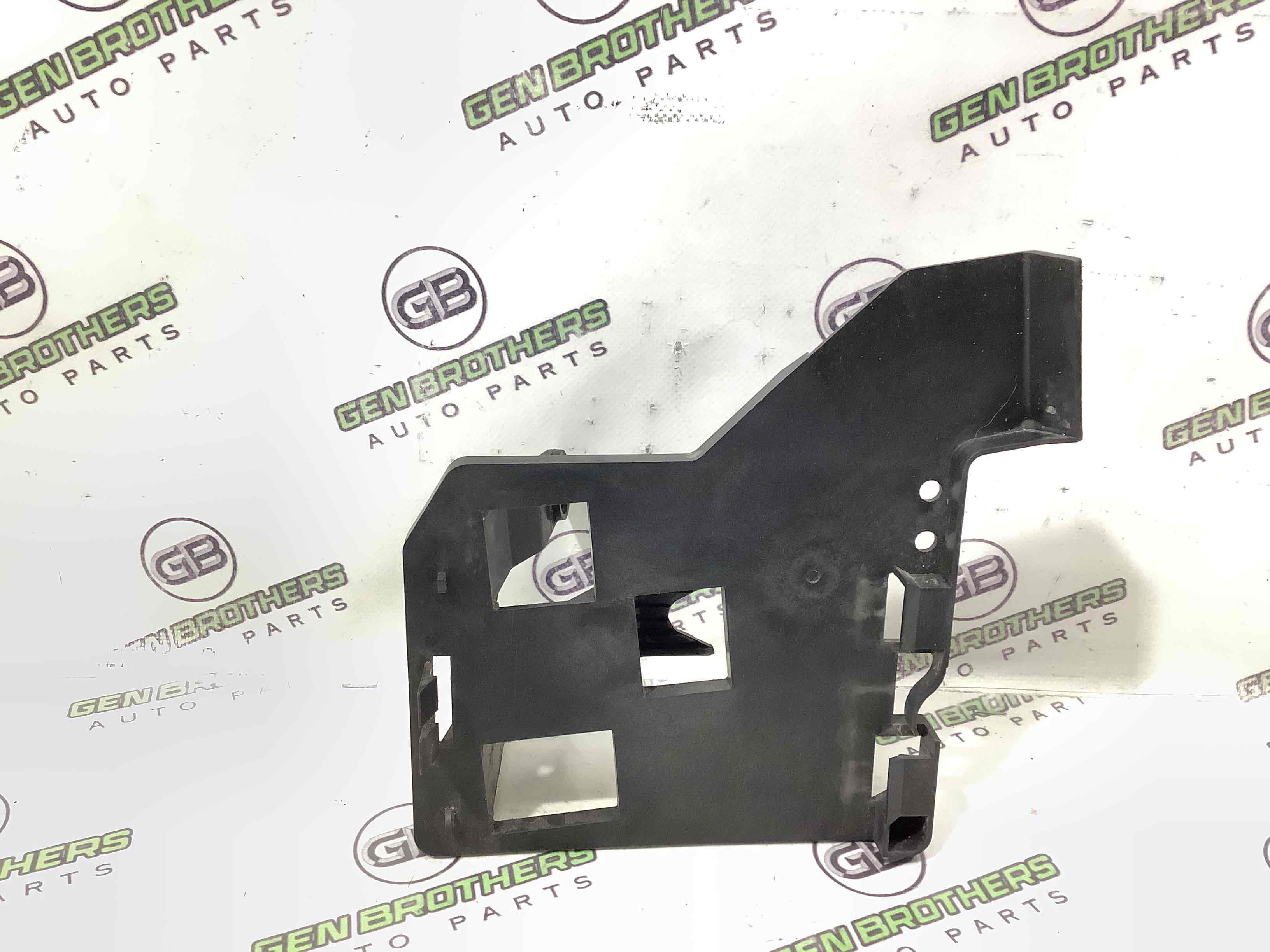 Кріплення, кронштейн