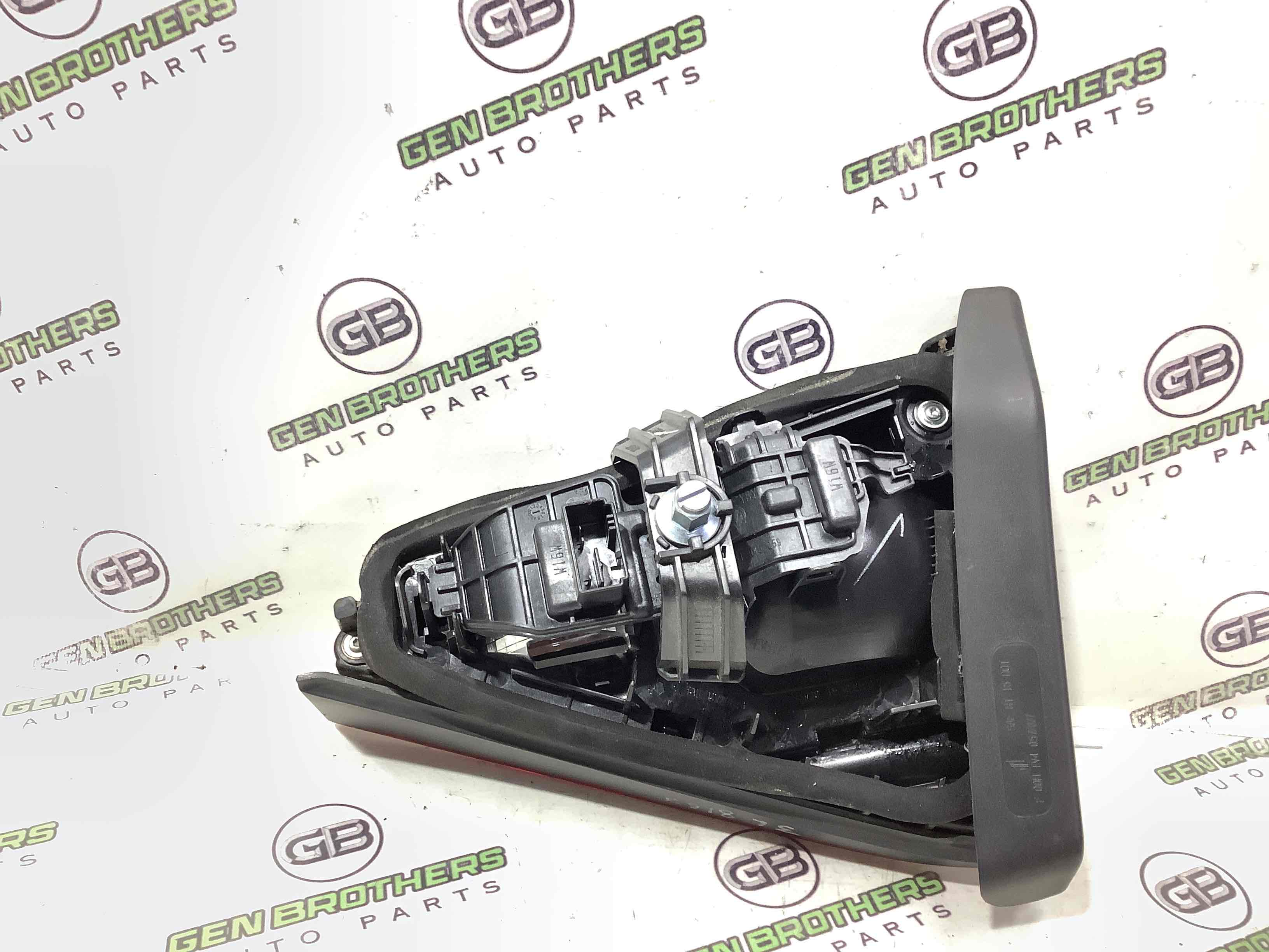 Ліхтар задній лівий