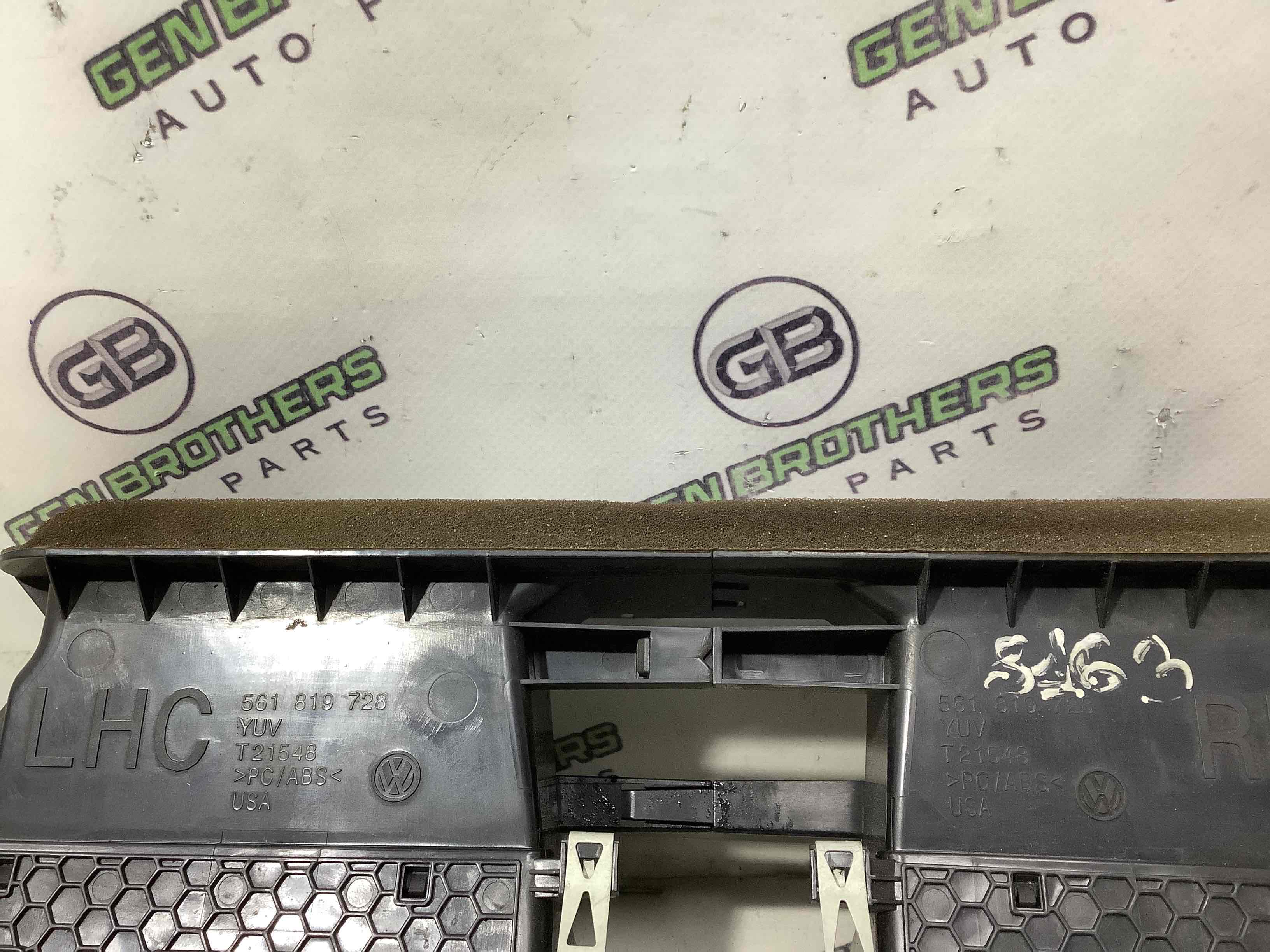 Дефлектор обдування салону