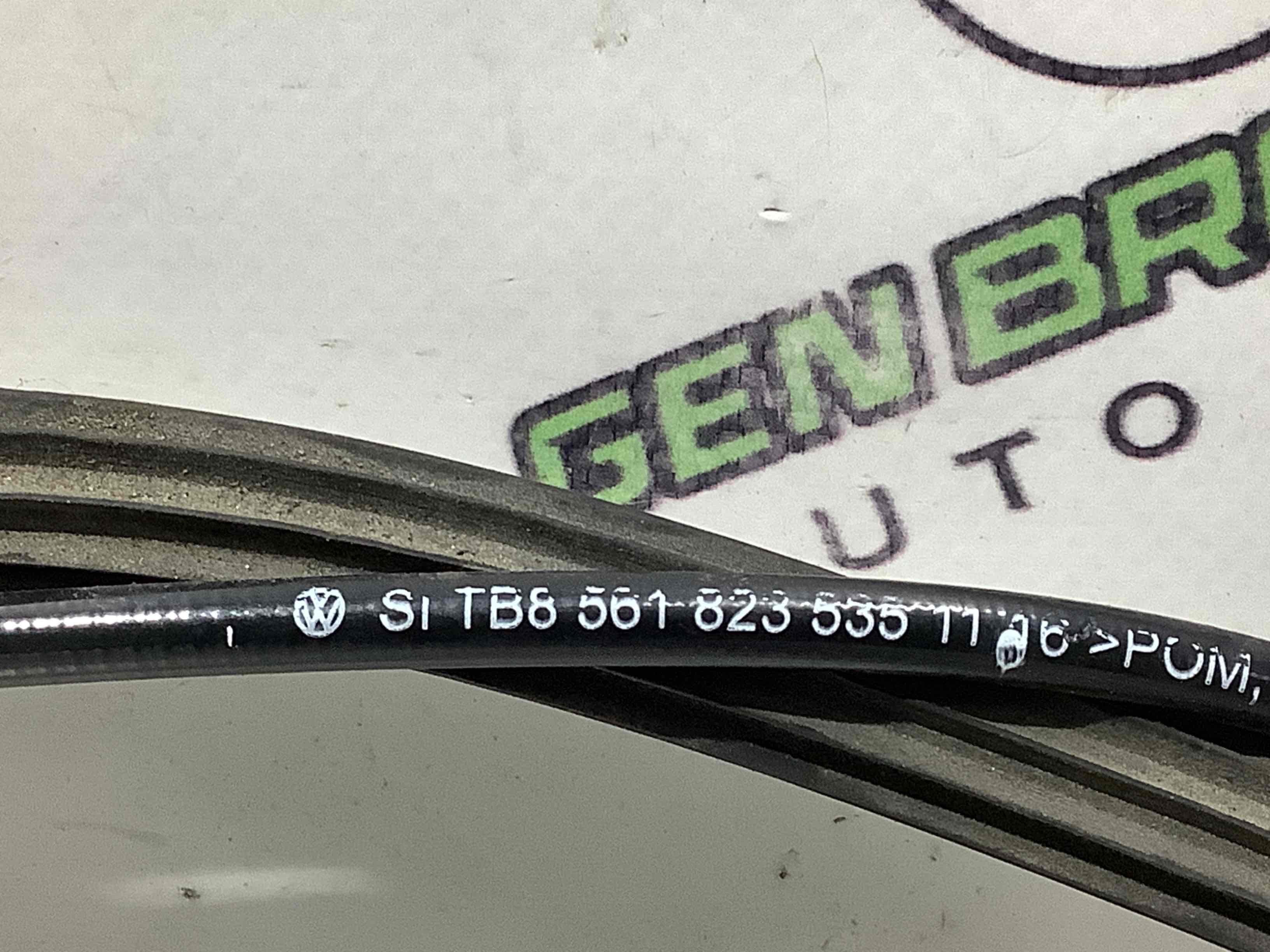 Замок капота, трос капота