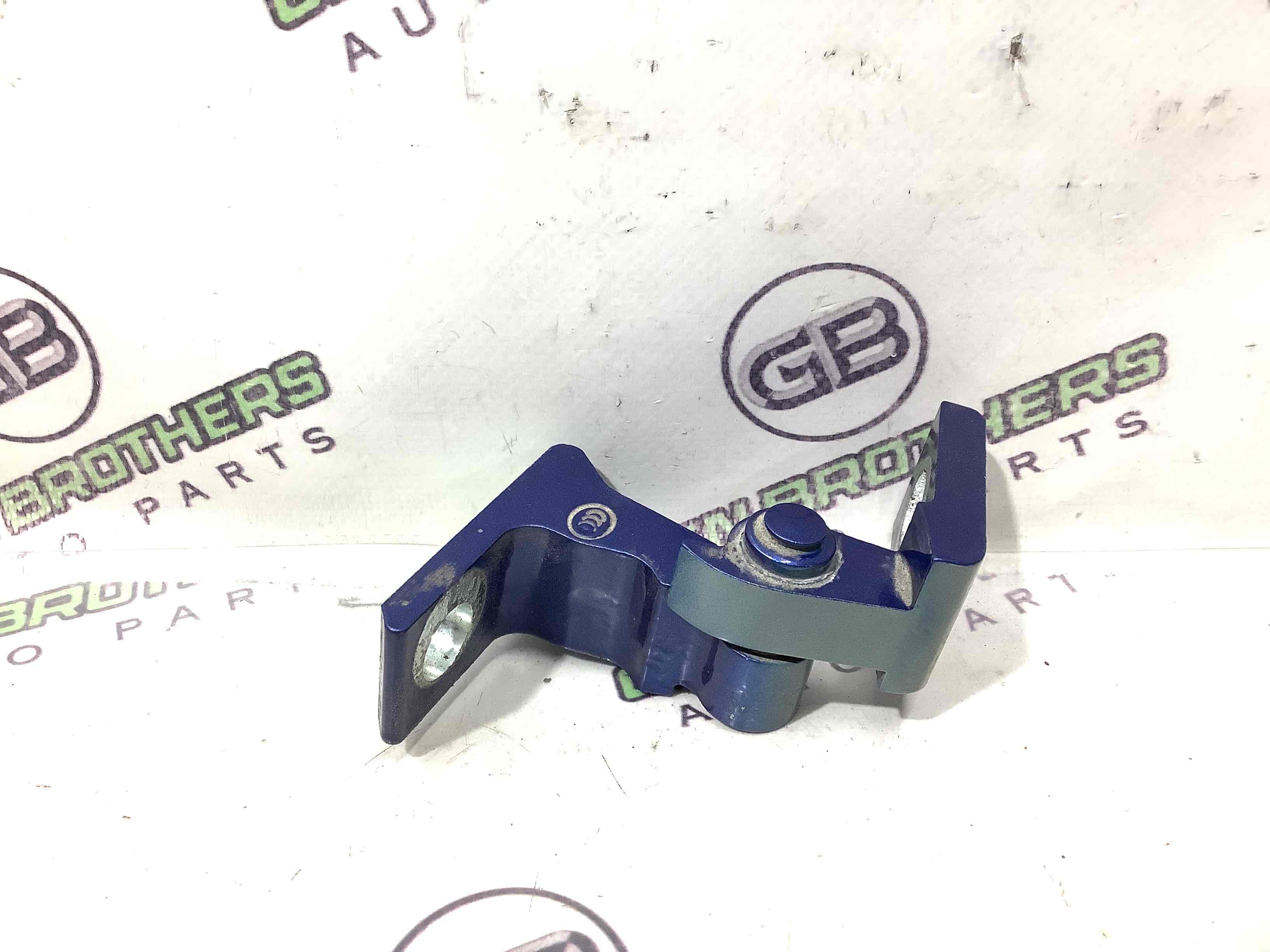 Петля двері, замок двері