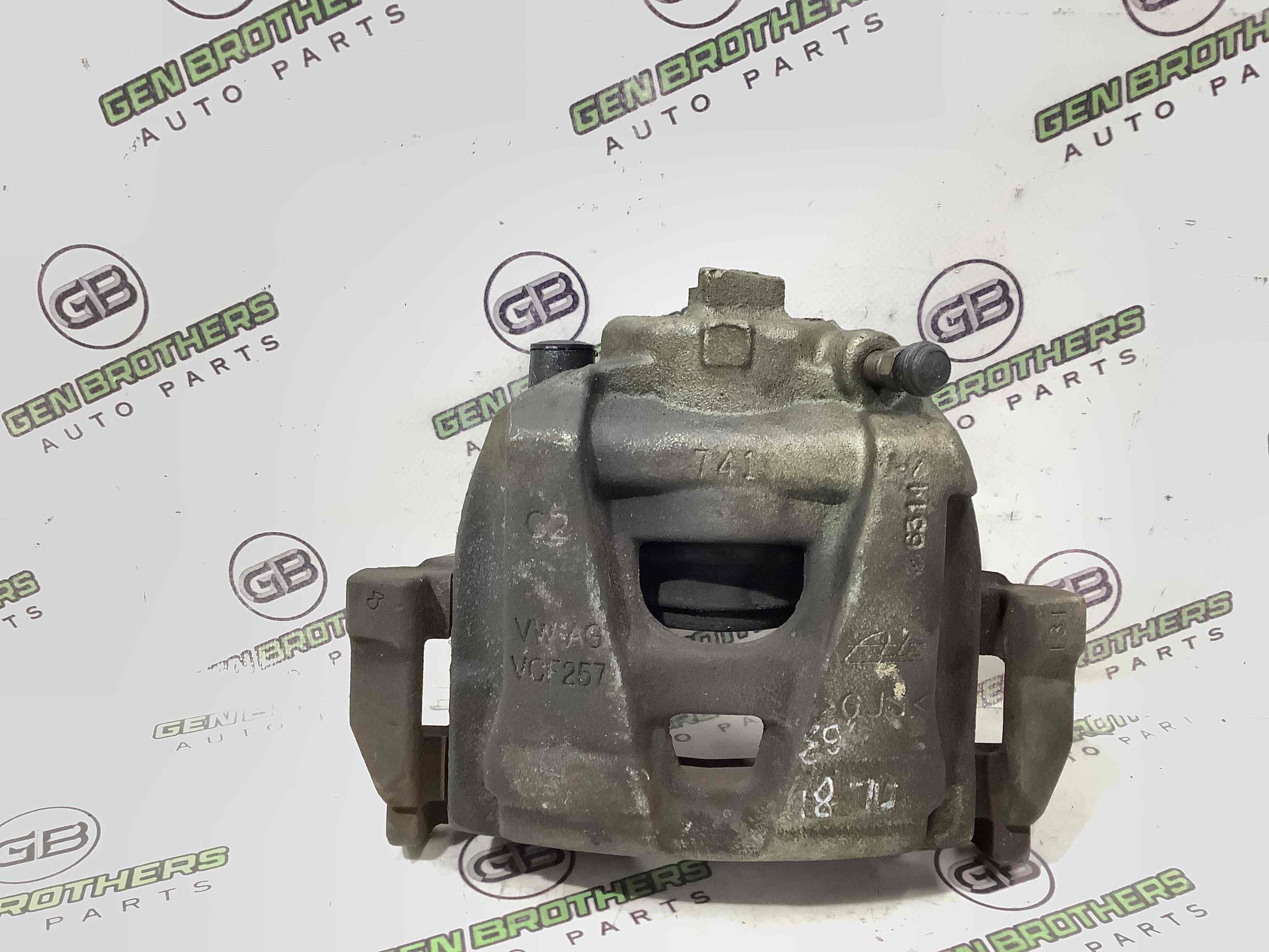 Супорт передній лівий