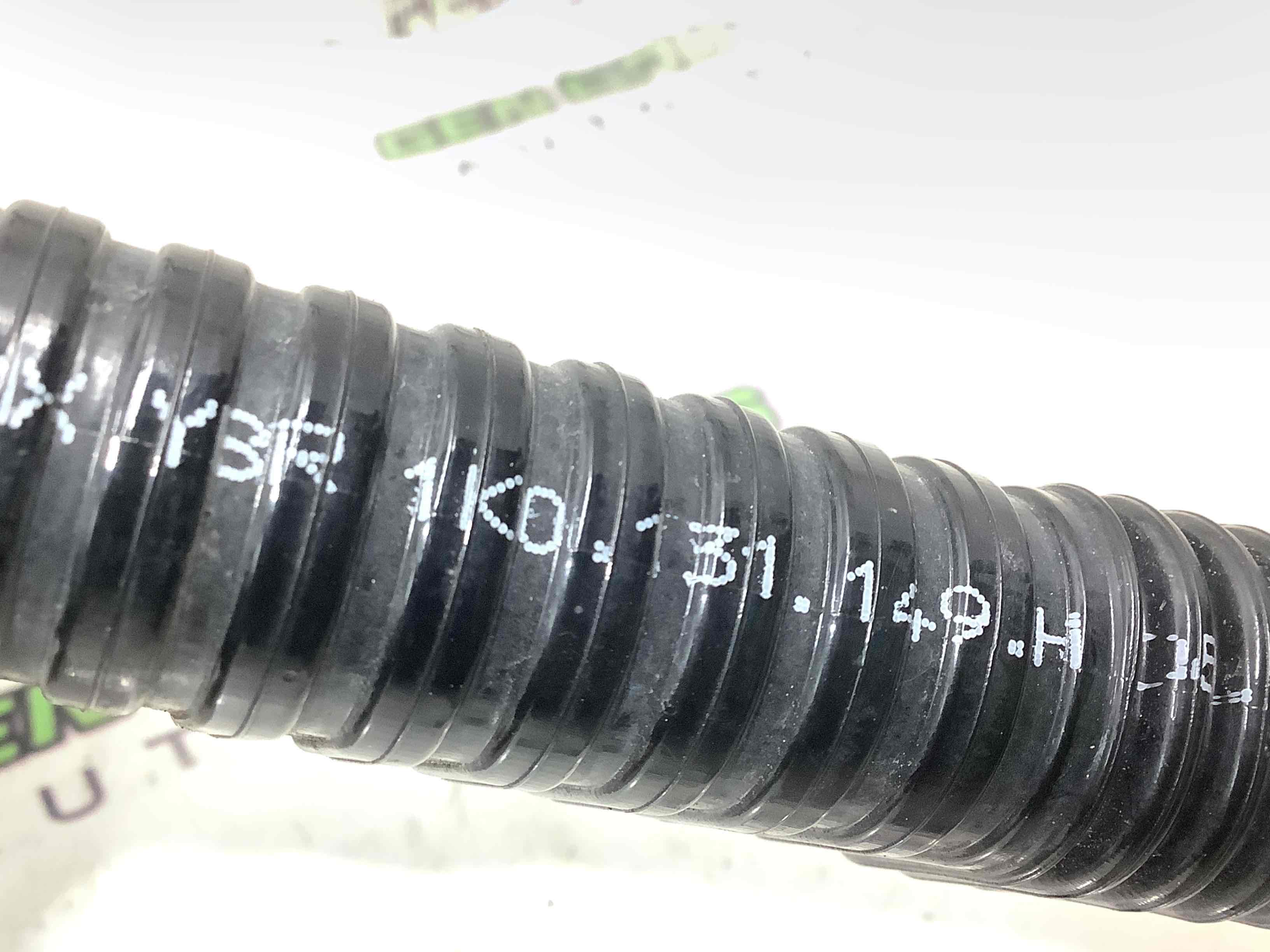 Патрубок трубопровід, шланг