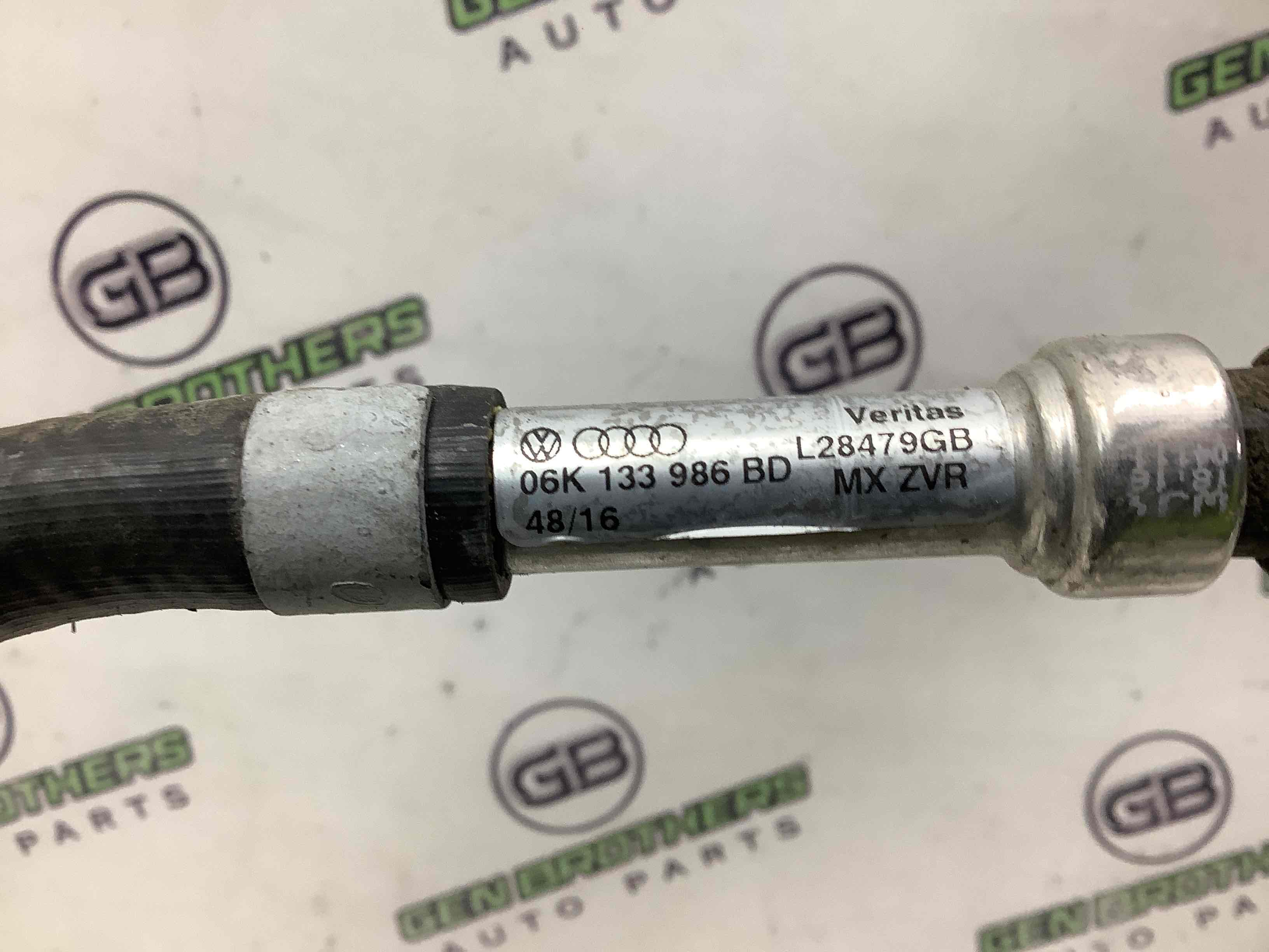 Трубка паливна