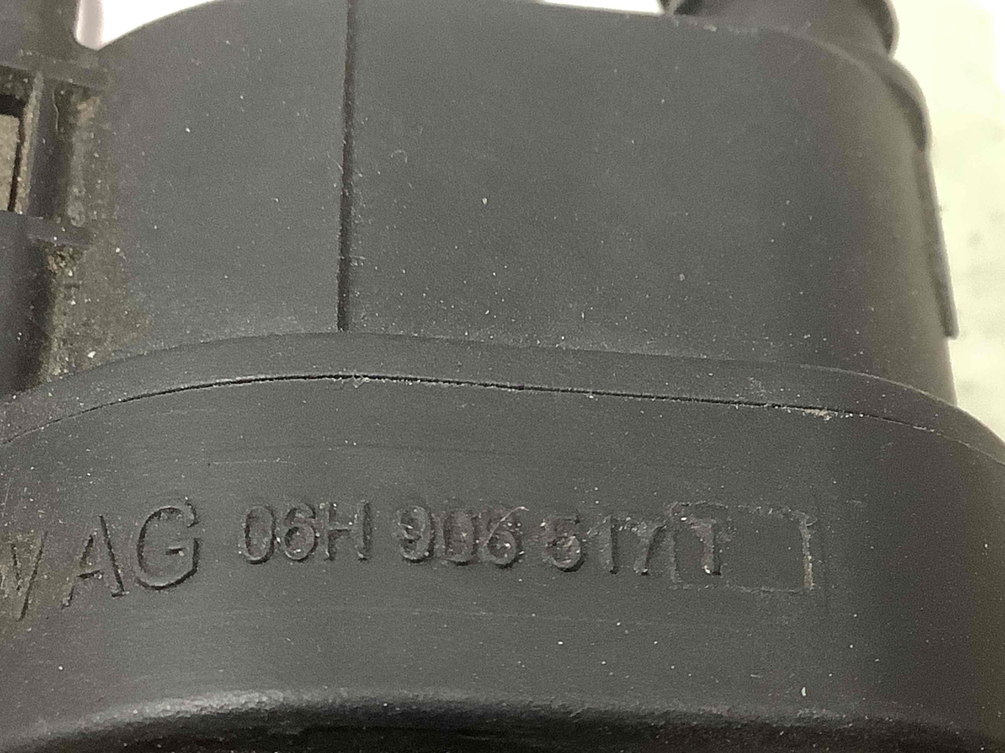 Клапан вентиляції паливного бака