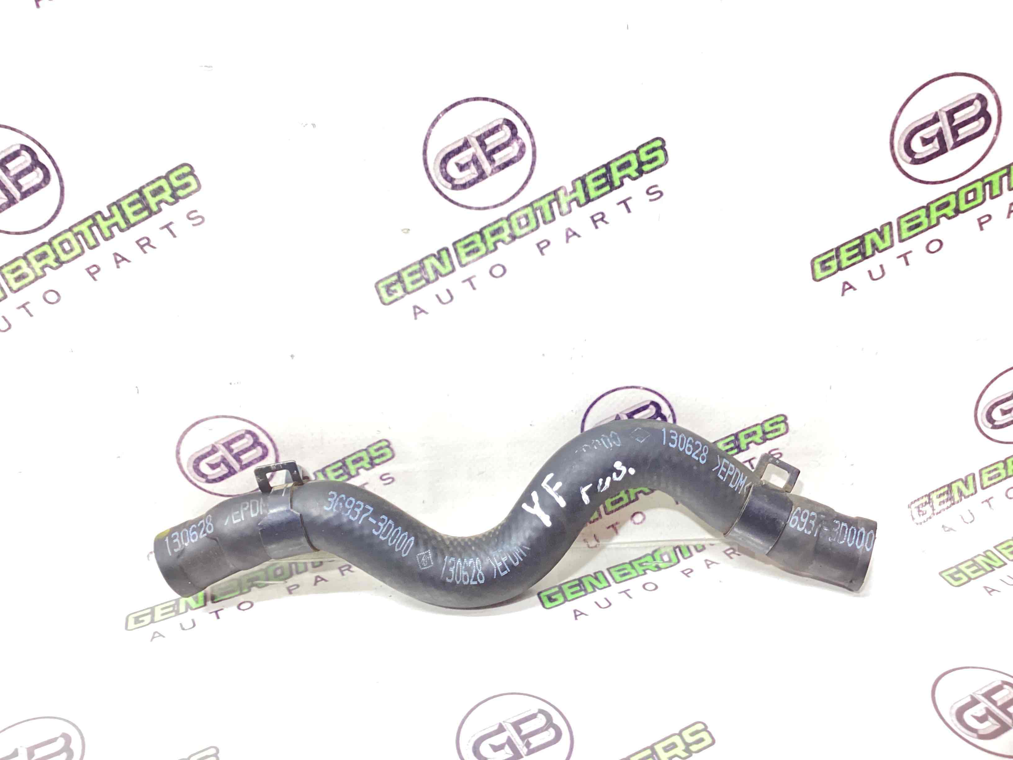 Патрубок трубопровод, шланг