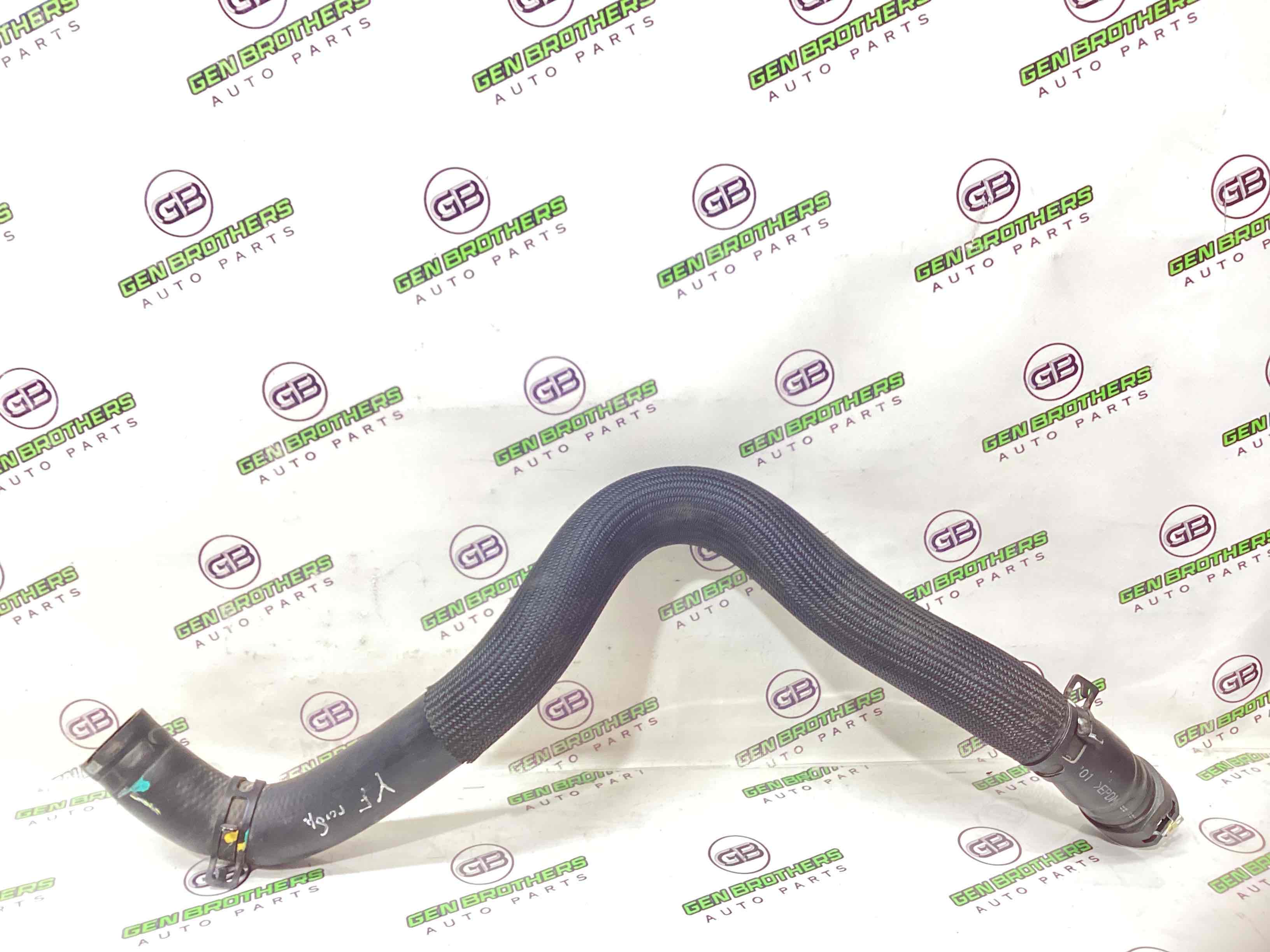 Патрубок радиаторов