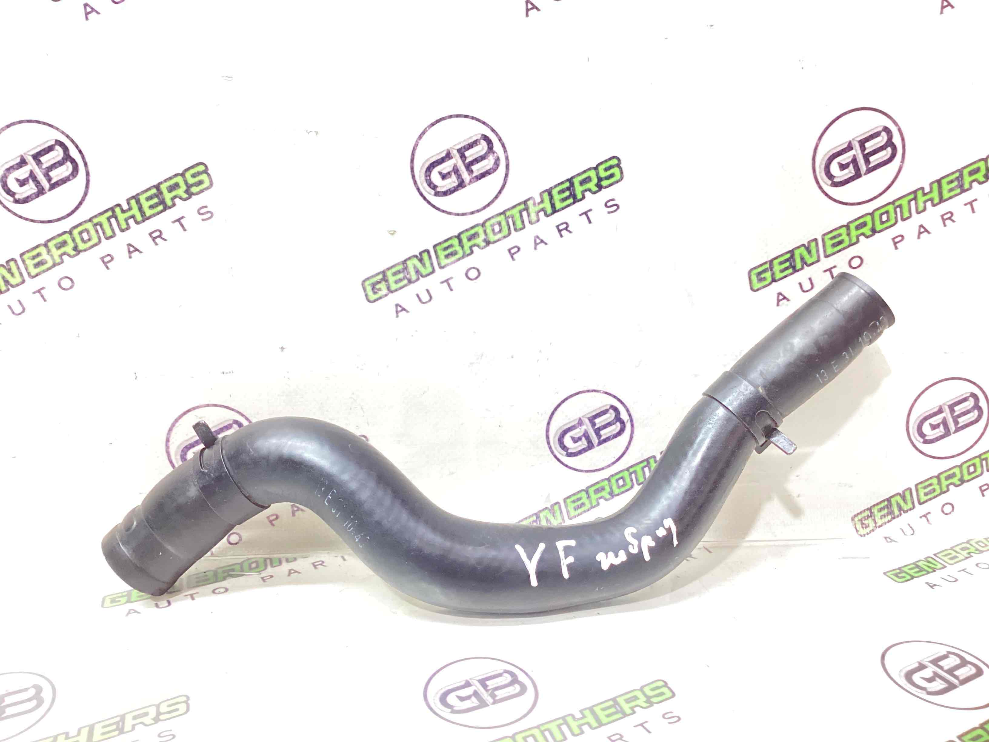 Патрубок трубопровод, шланг