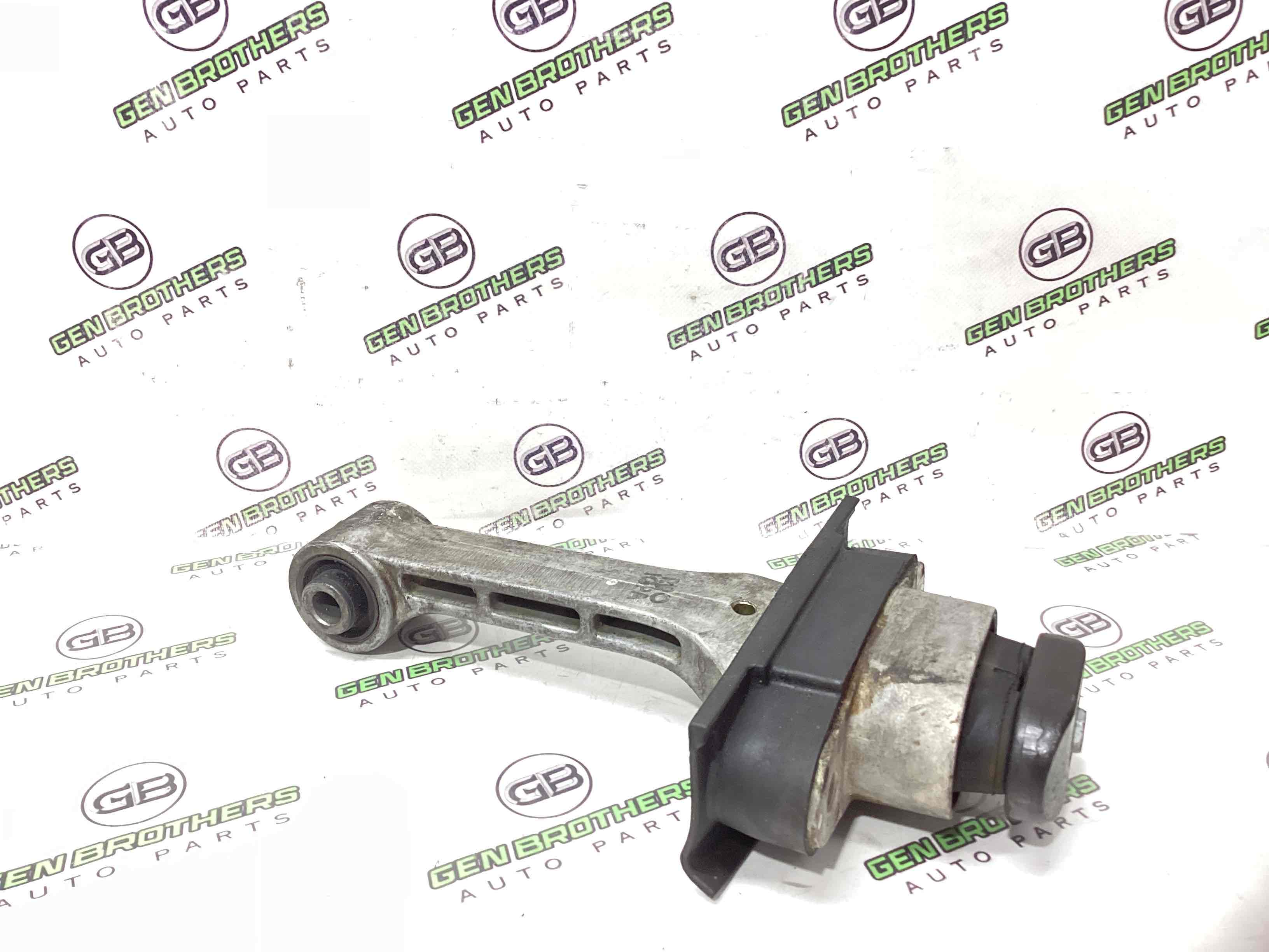 Подушка крепления двигателя