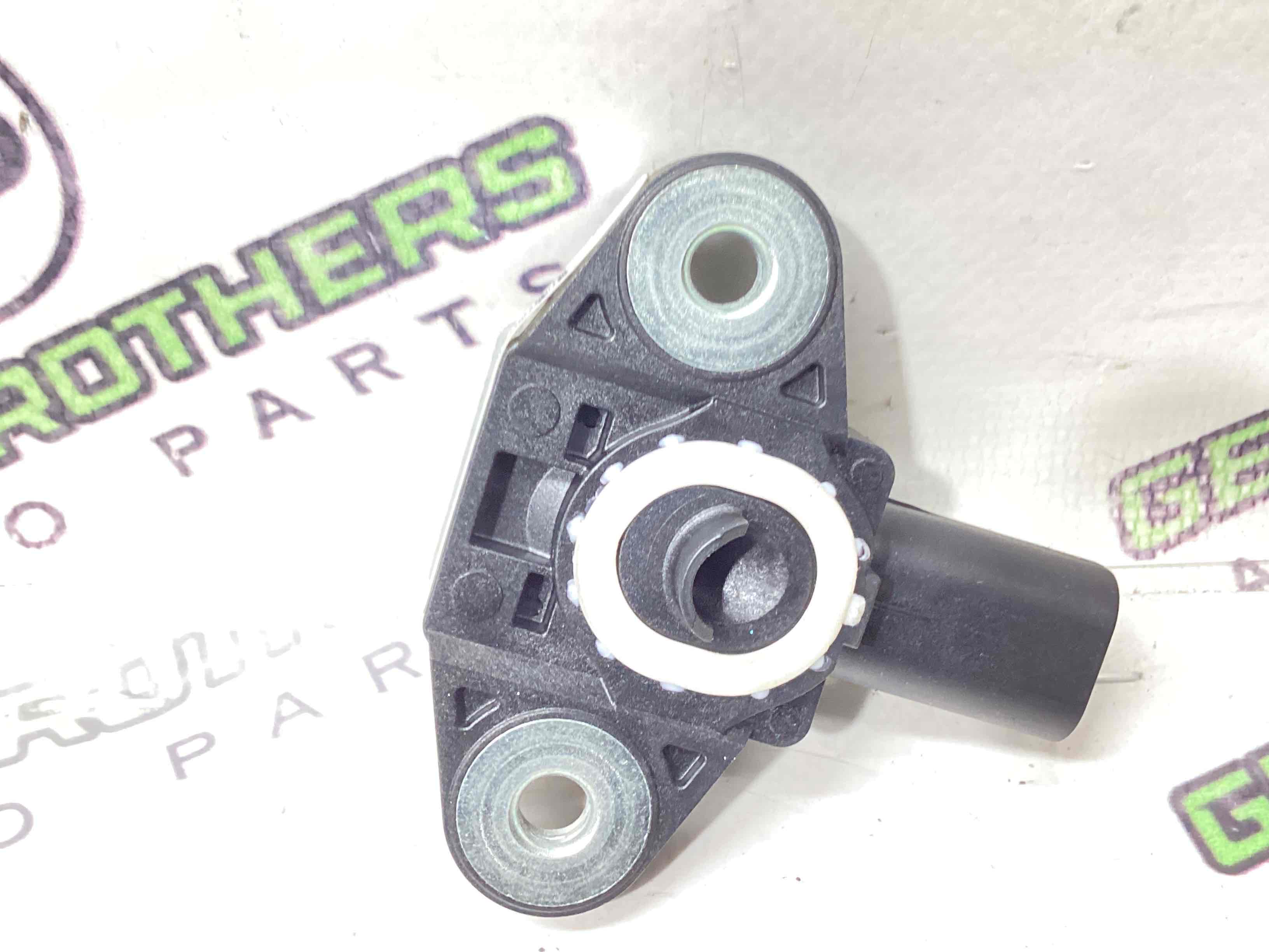 Датчик удара Airbag боковой