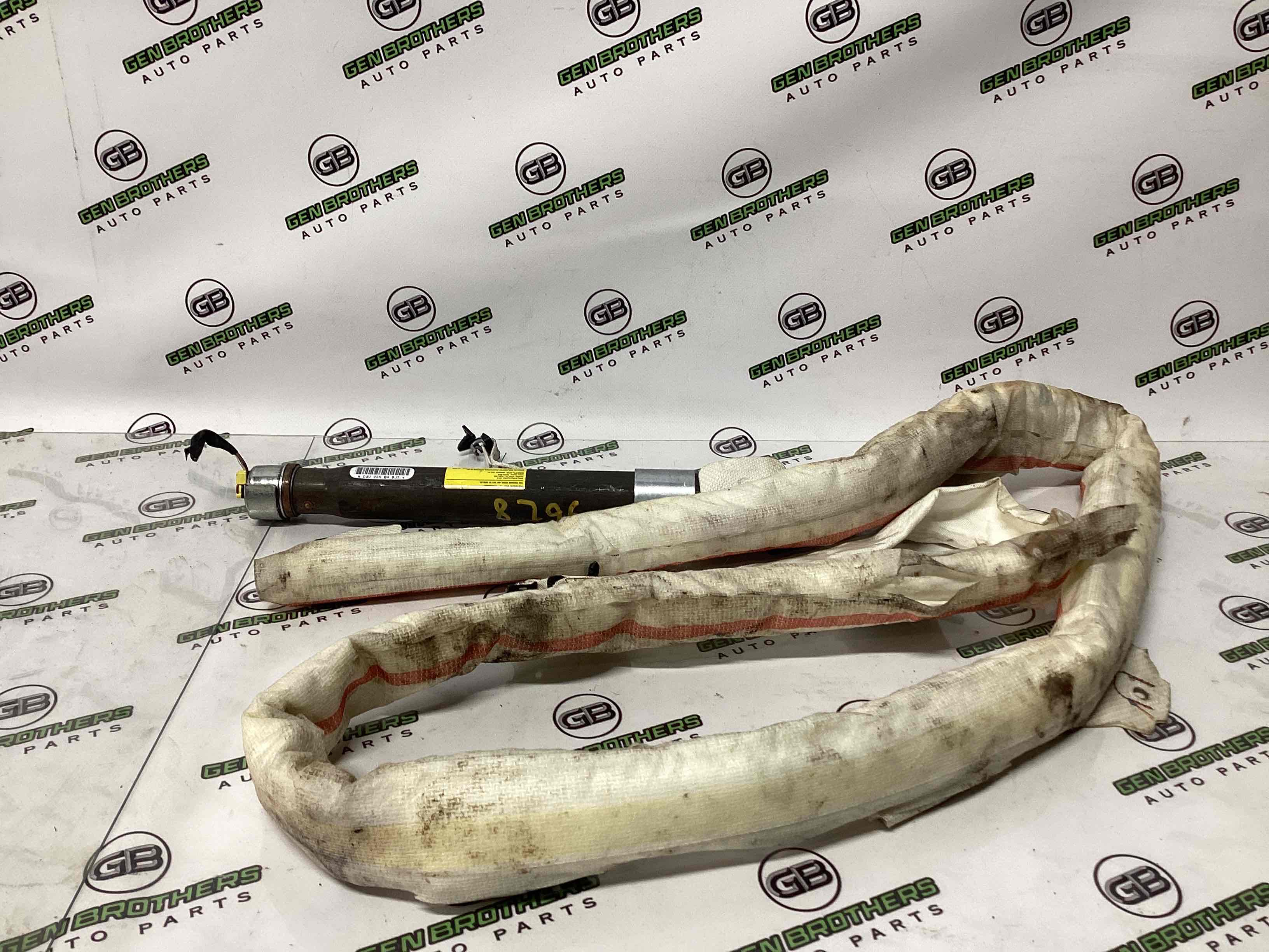 Подушка безпеки збоку шторка