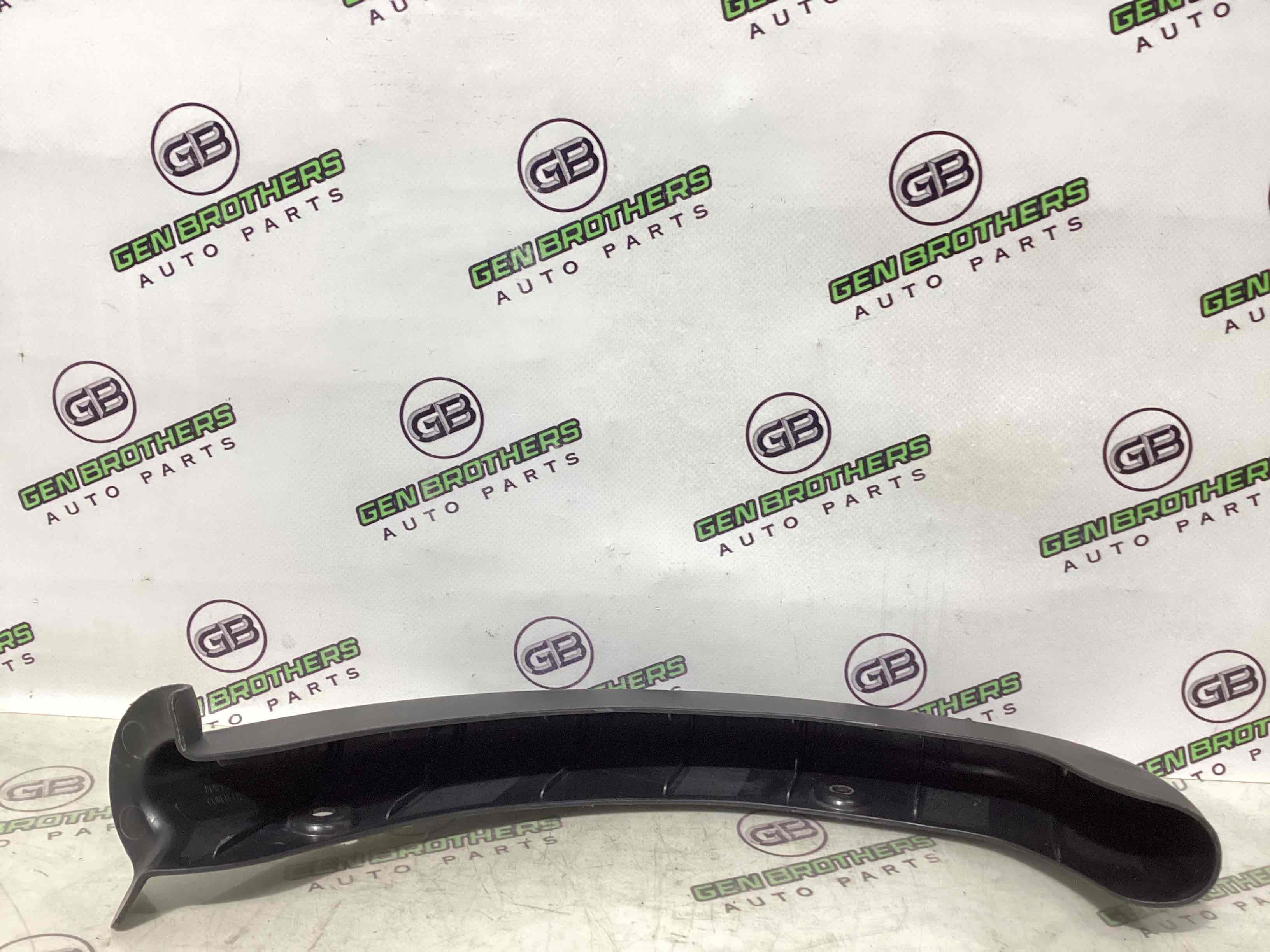 Петля кришки багажника, двері багажника