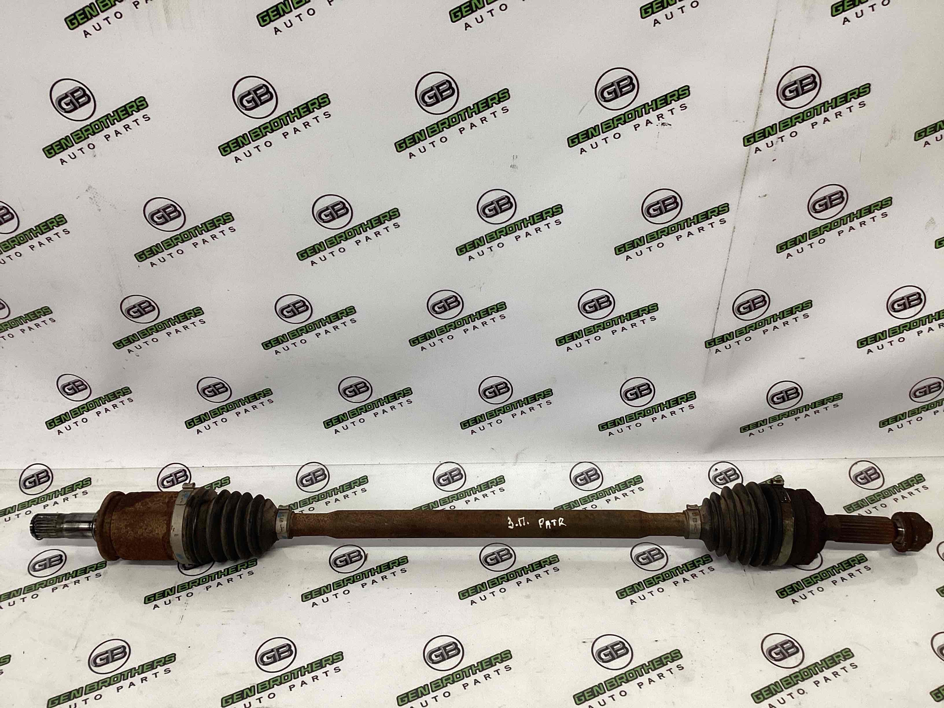 Привід піввісь задня права