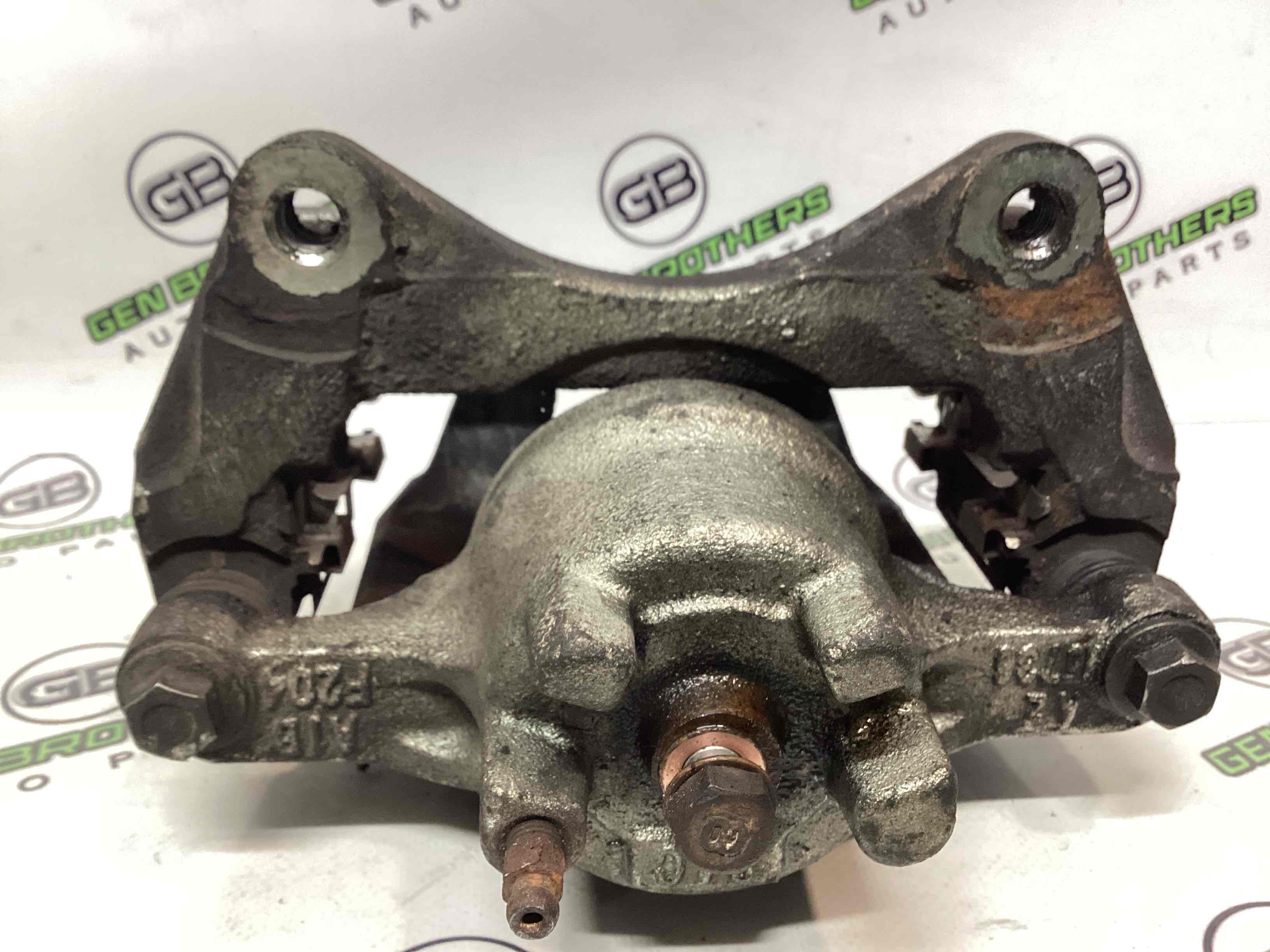 Супорт передній правий