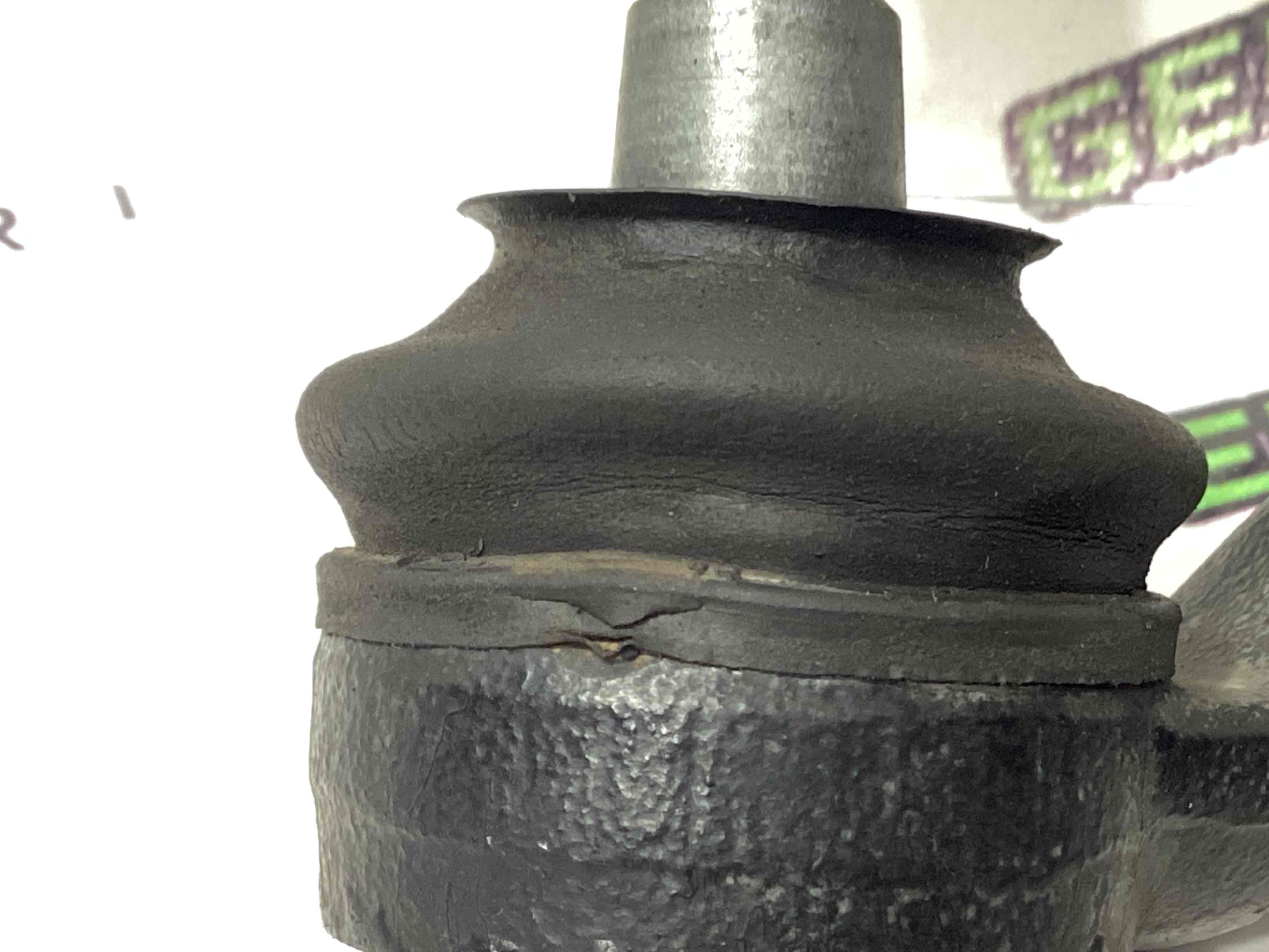 Тяга рулевая, наконечник