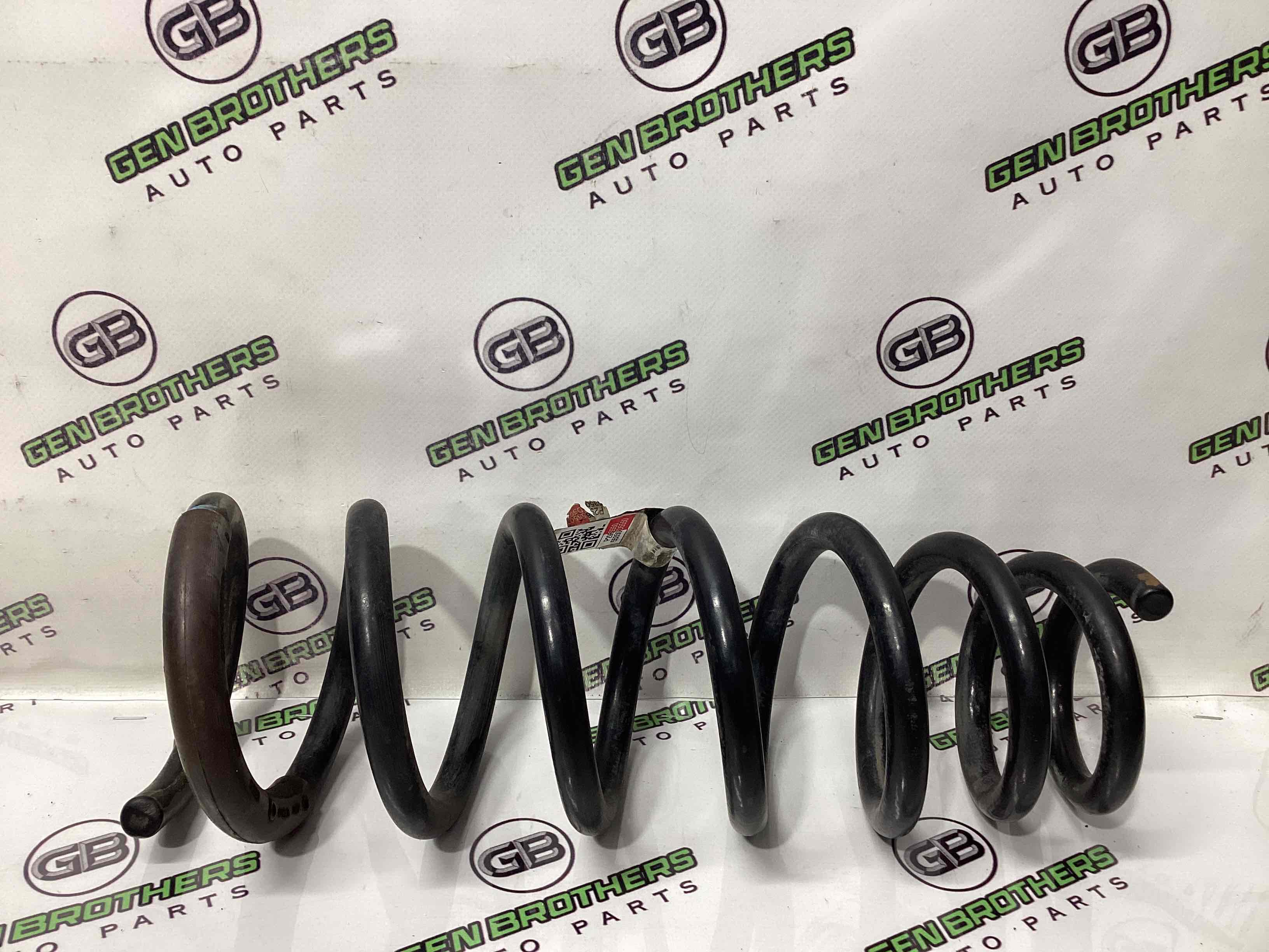 Пружина задняя