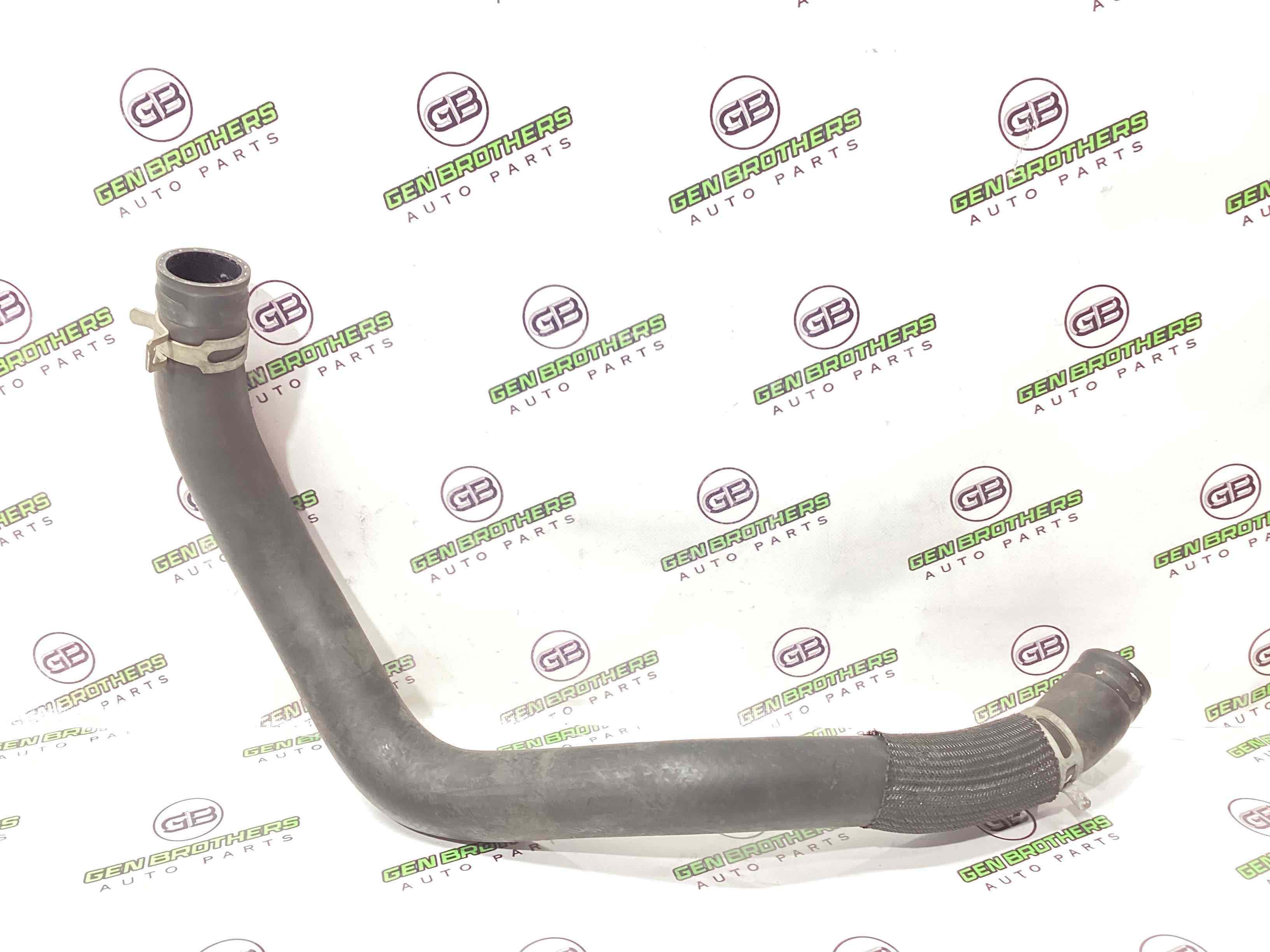 Патрубок радиаторов