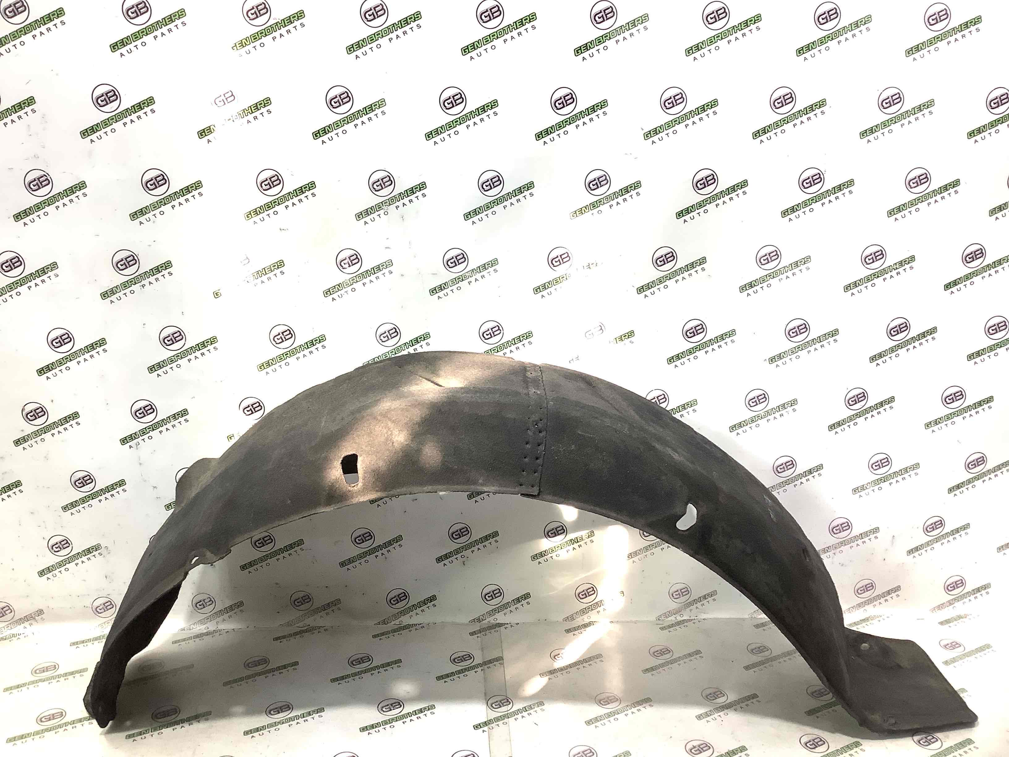 Защита арок задний правый подкрылок