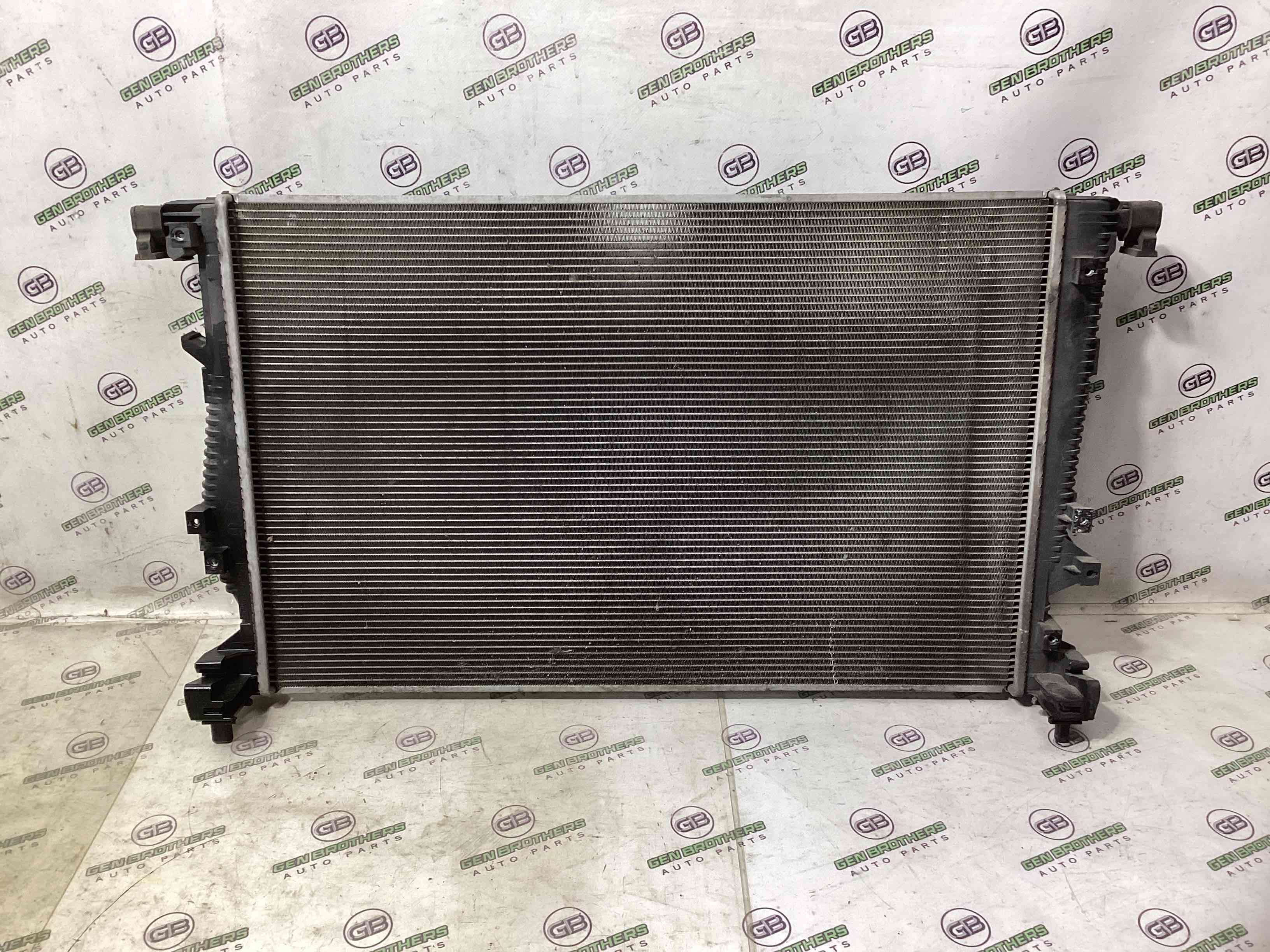 Радіатор основний