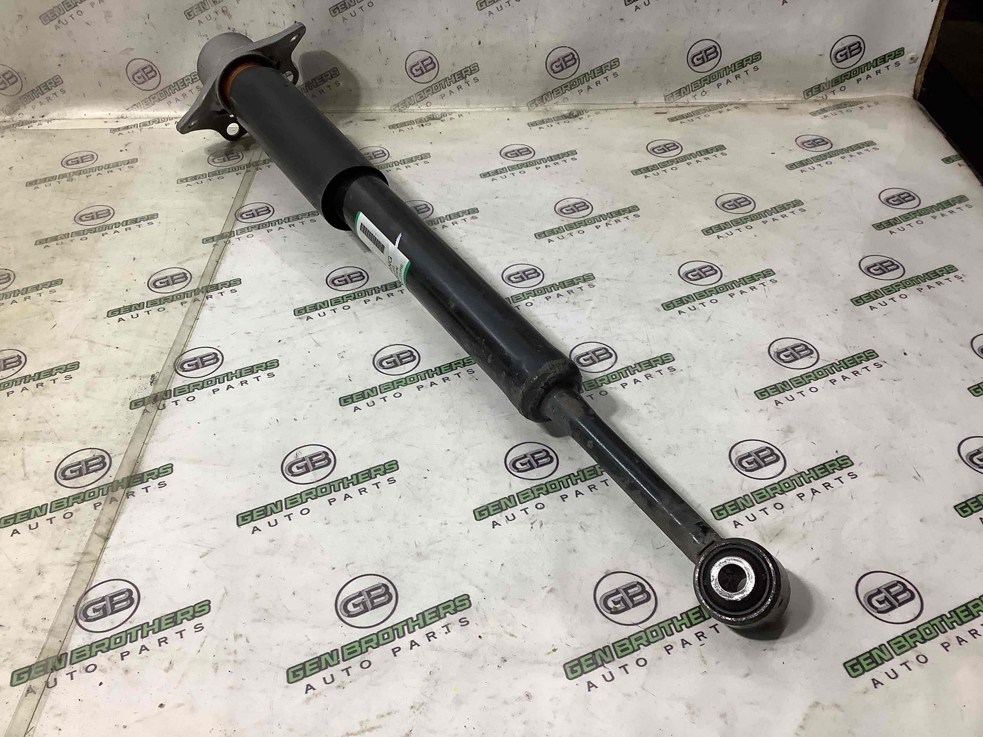 Амортизатор задній правий