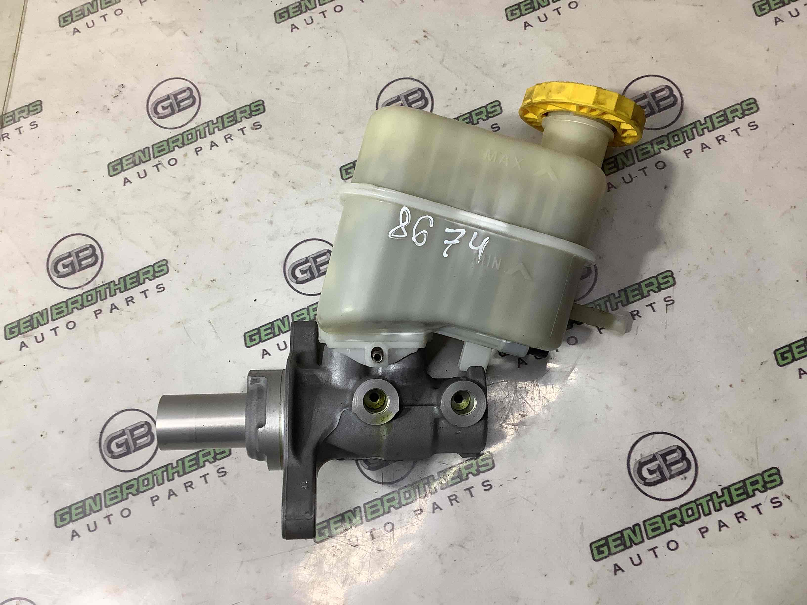 Циліндр гальмівний головний