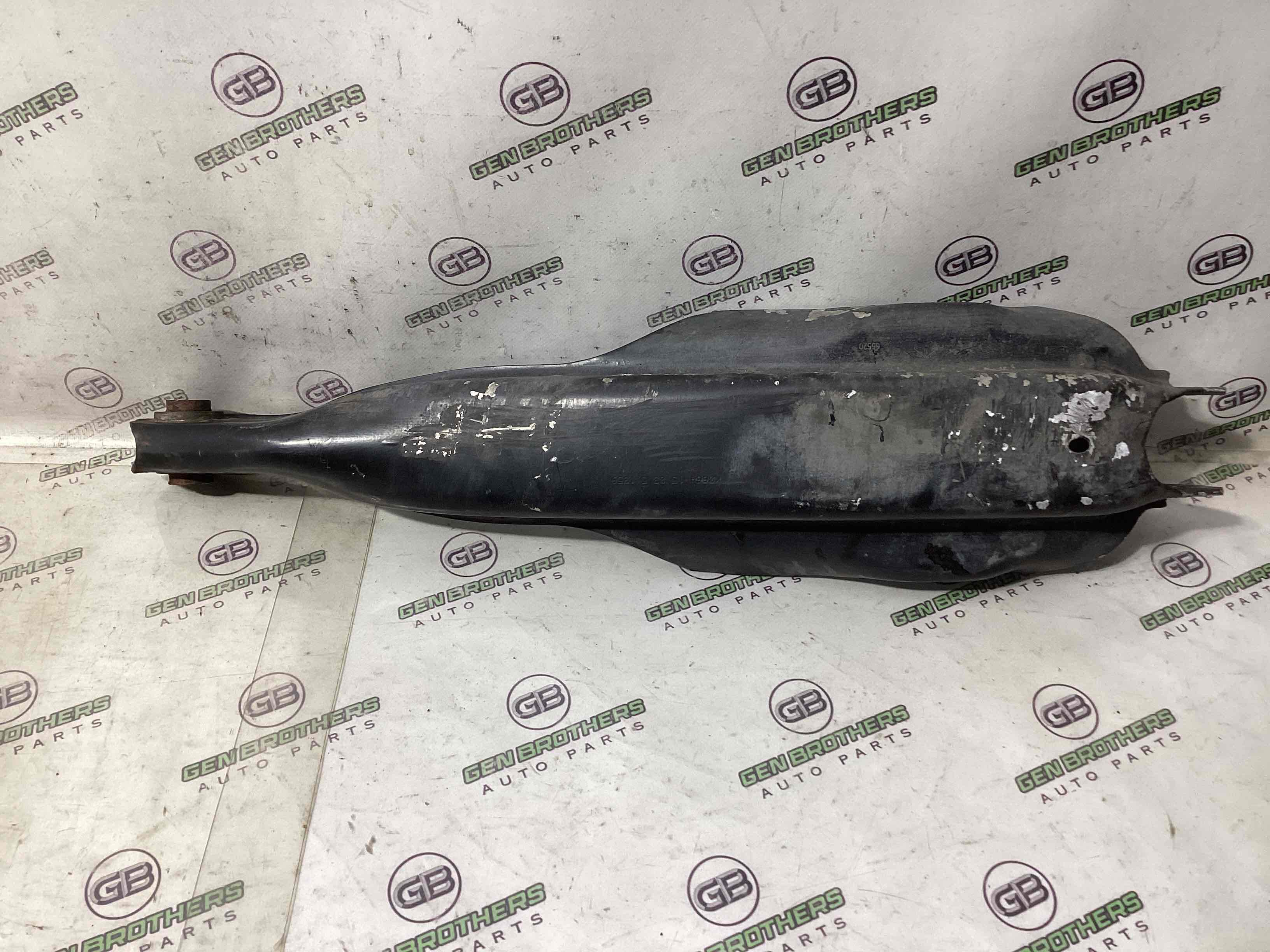 Важіль задній лівий