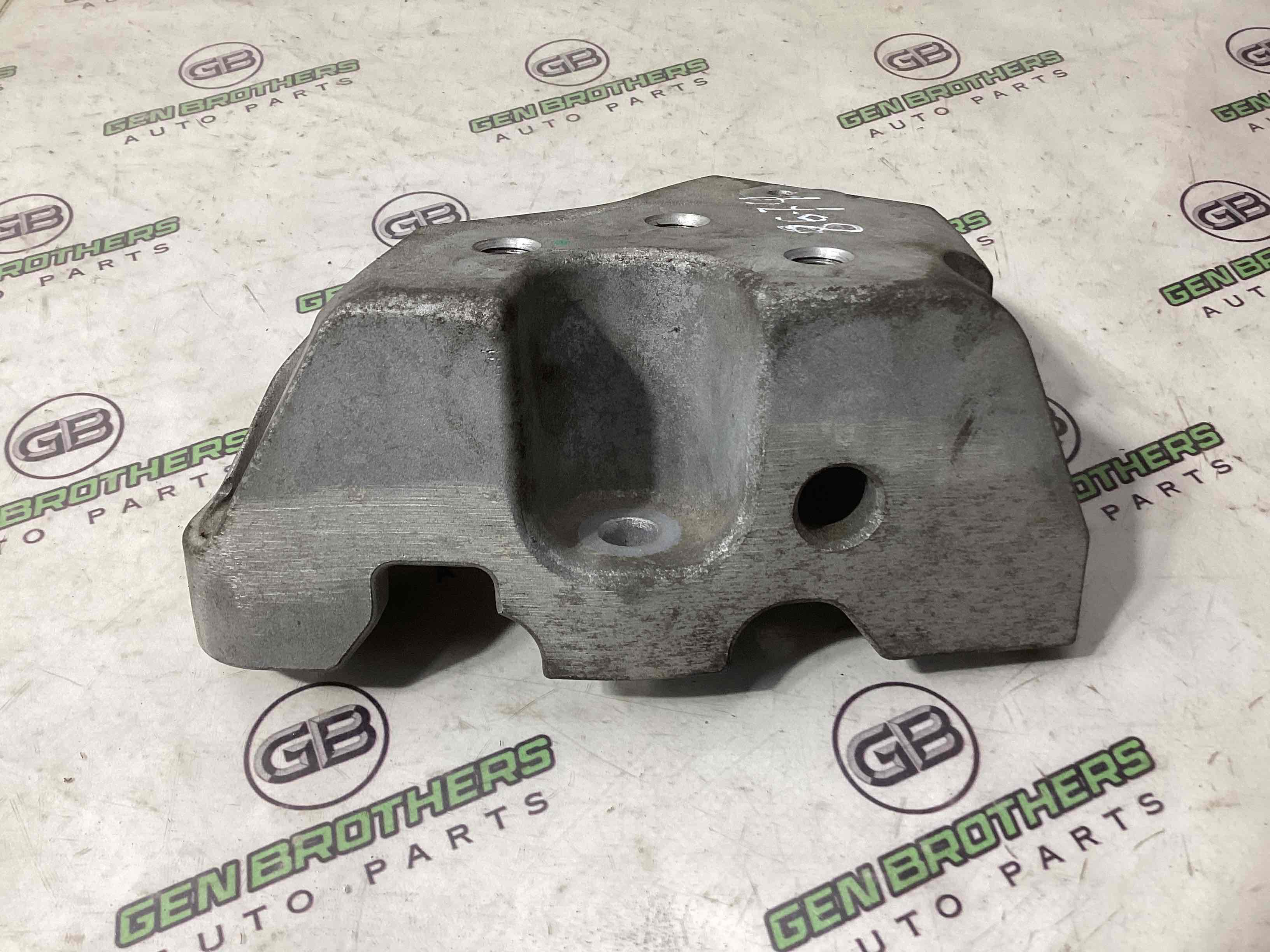 Кронштейн КПП