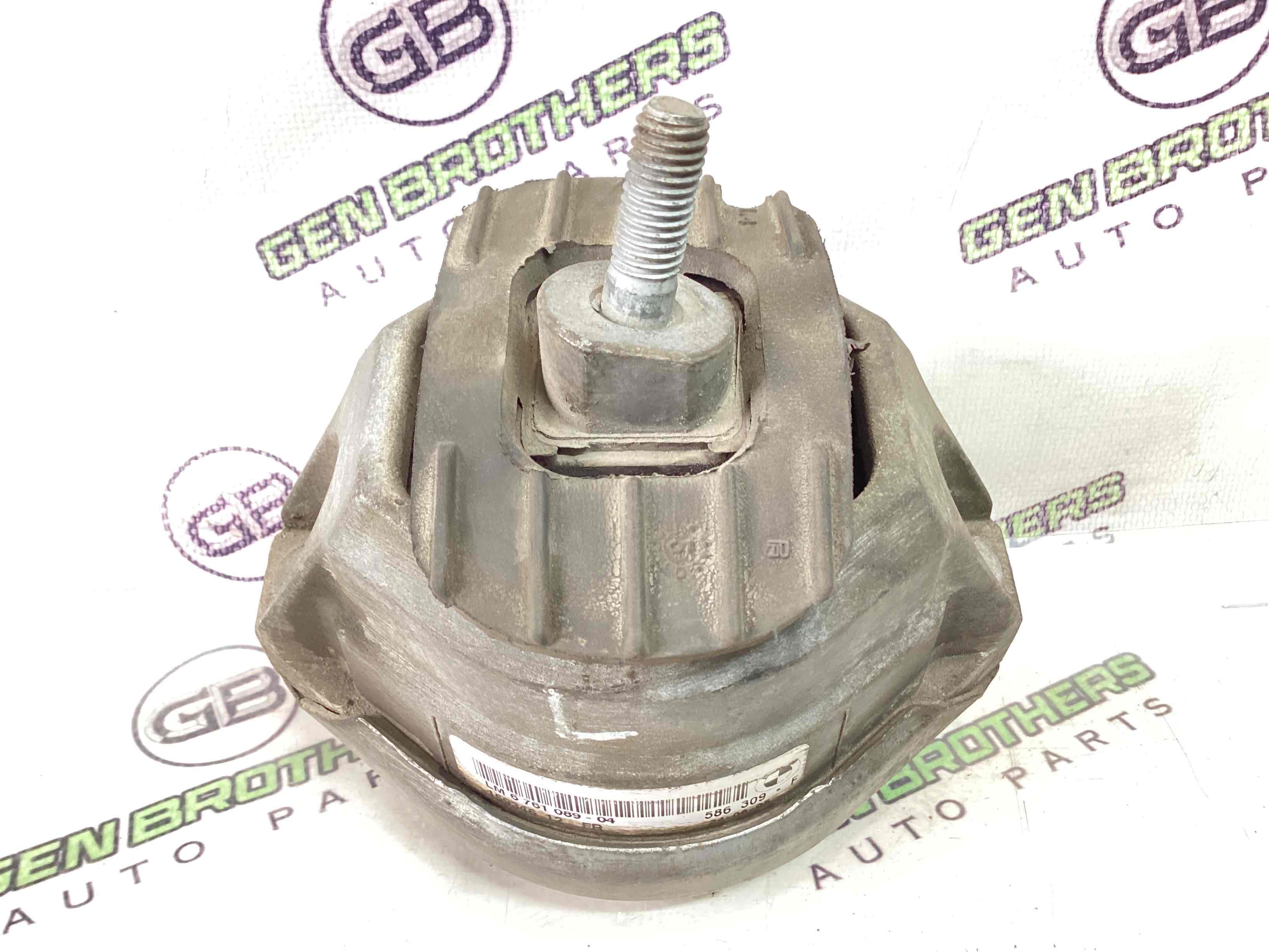 Подушка кріплення двигуна