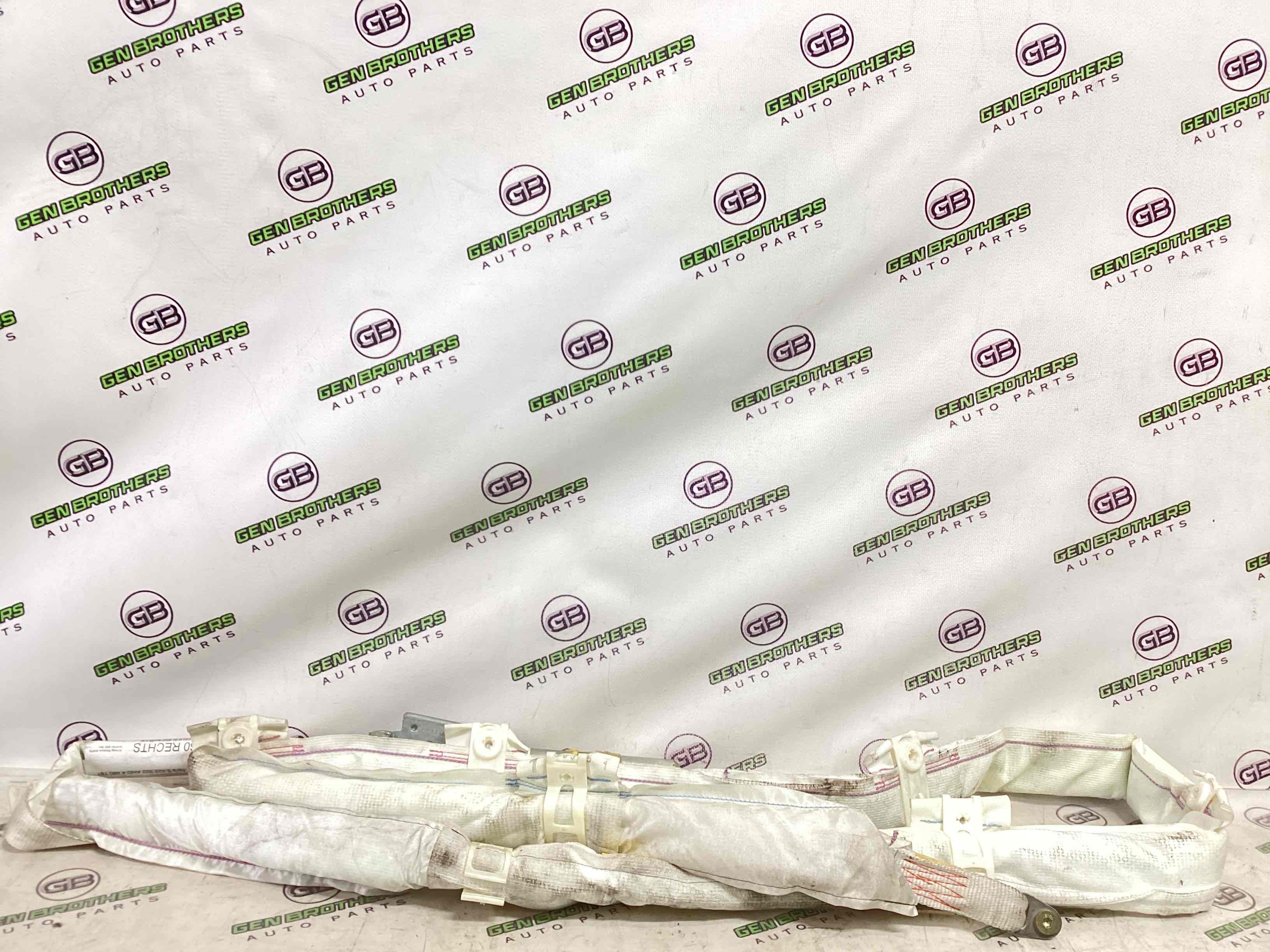 Подушка безпеки збоку шторка