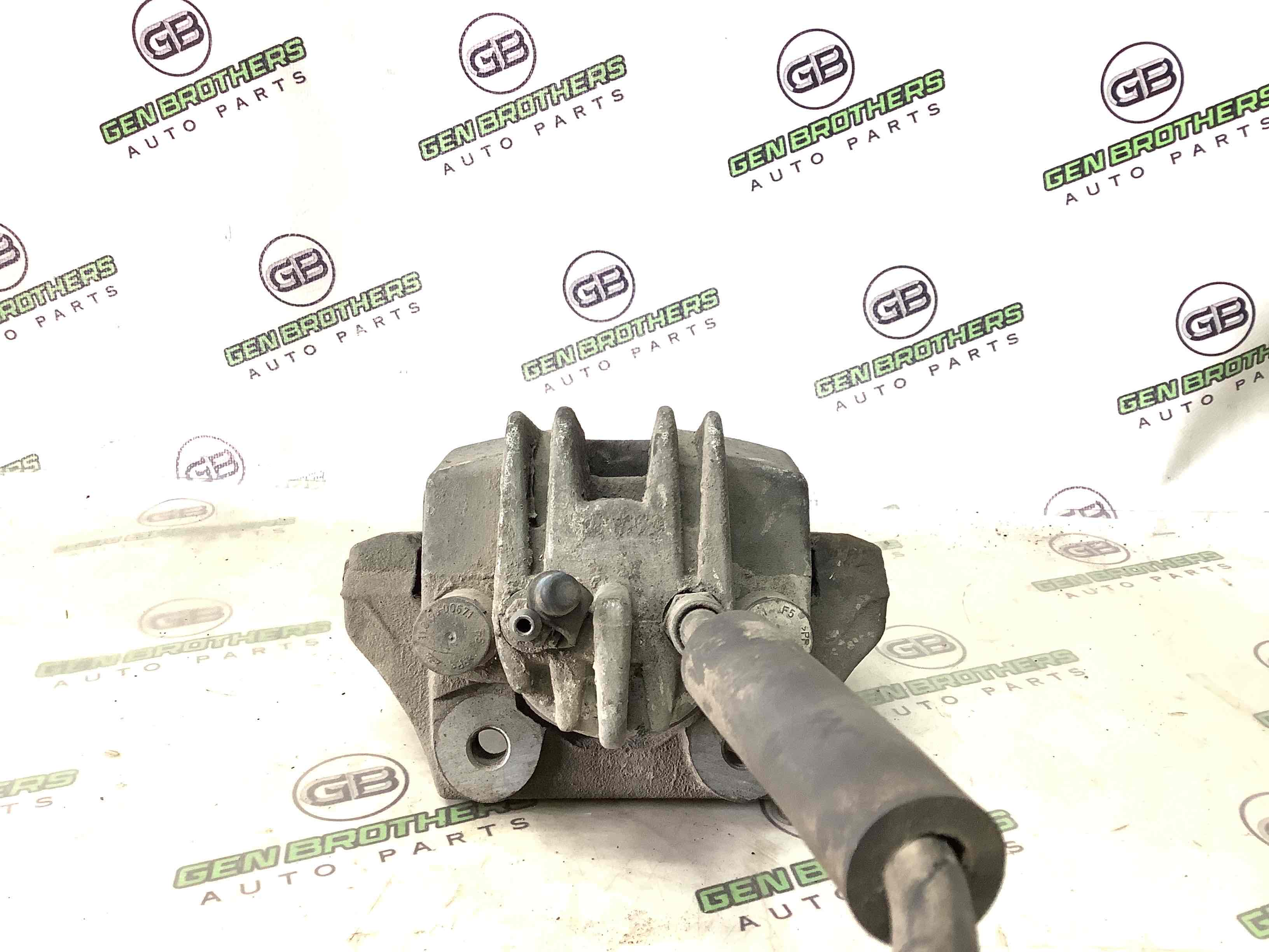 Супорт задній правий