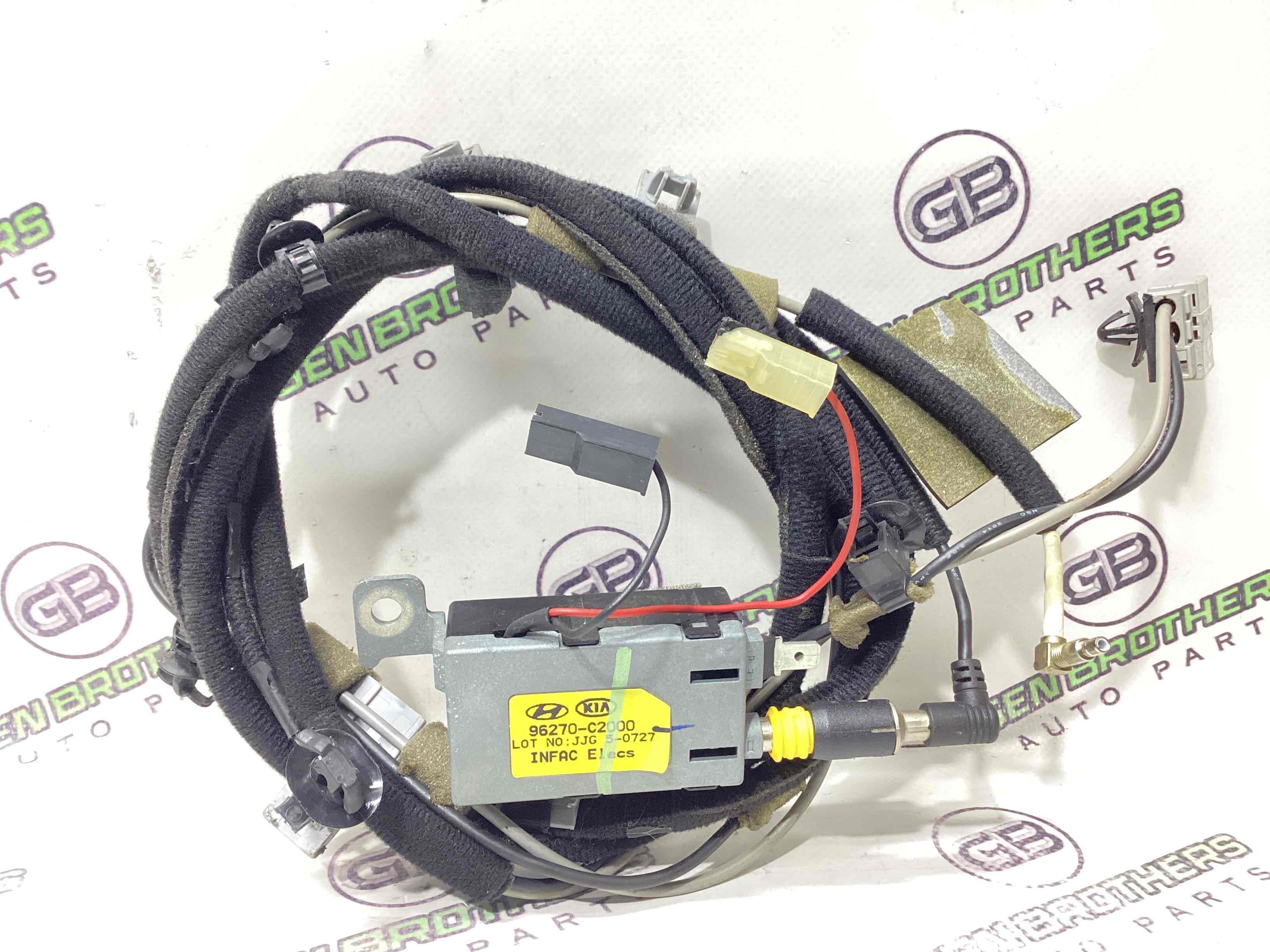 Антена, підсилювач антени